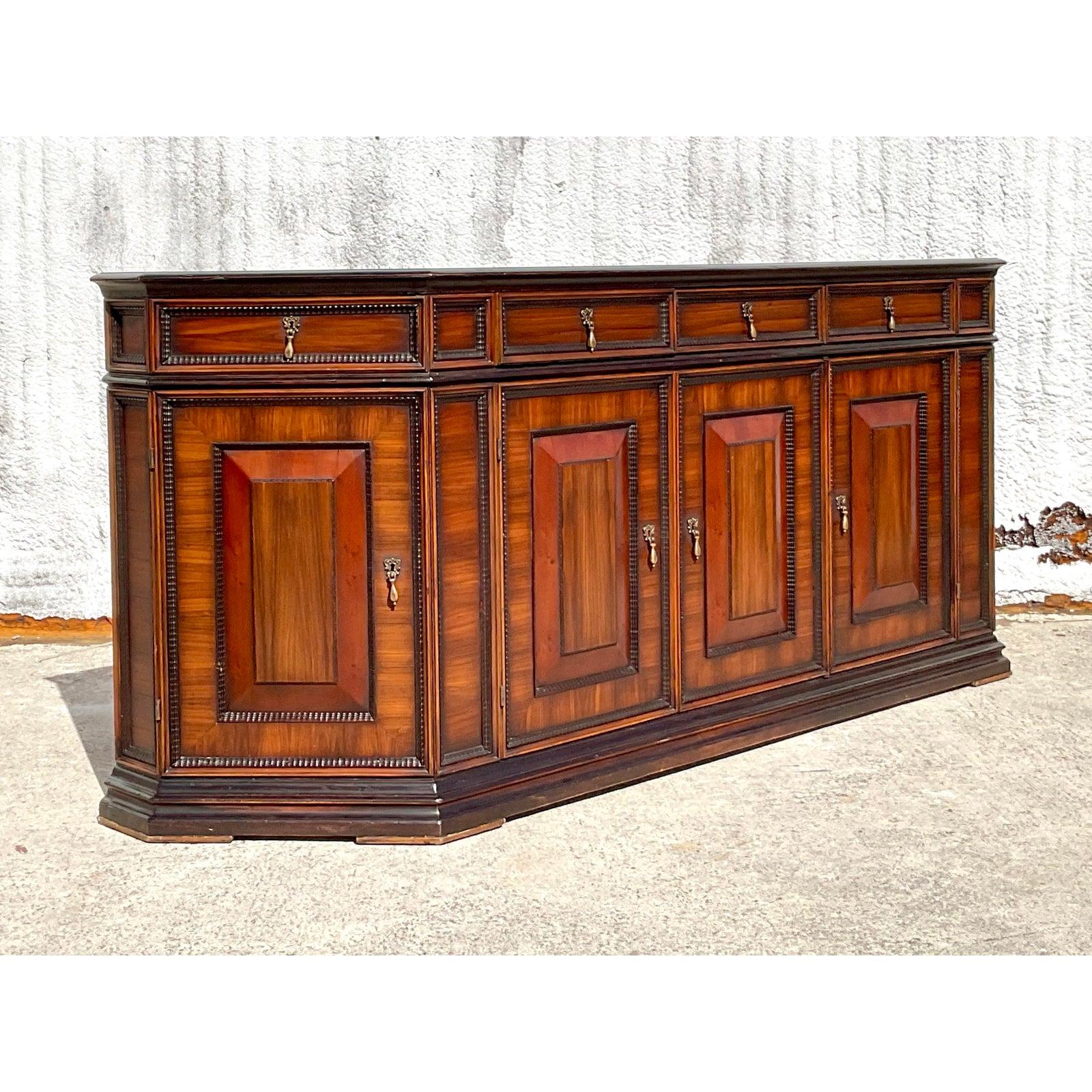 Vintage Boho Alphonso Marina Paneled Credenza in vendita 2