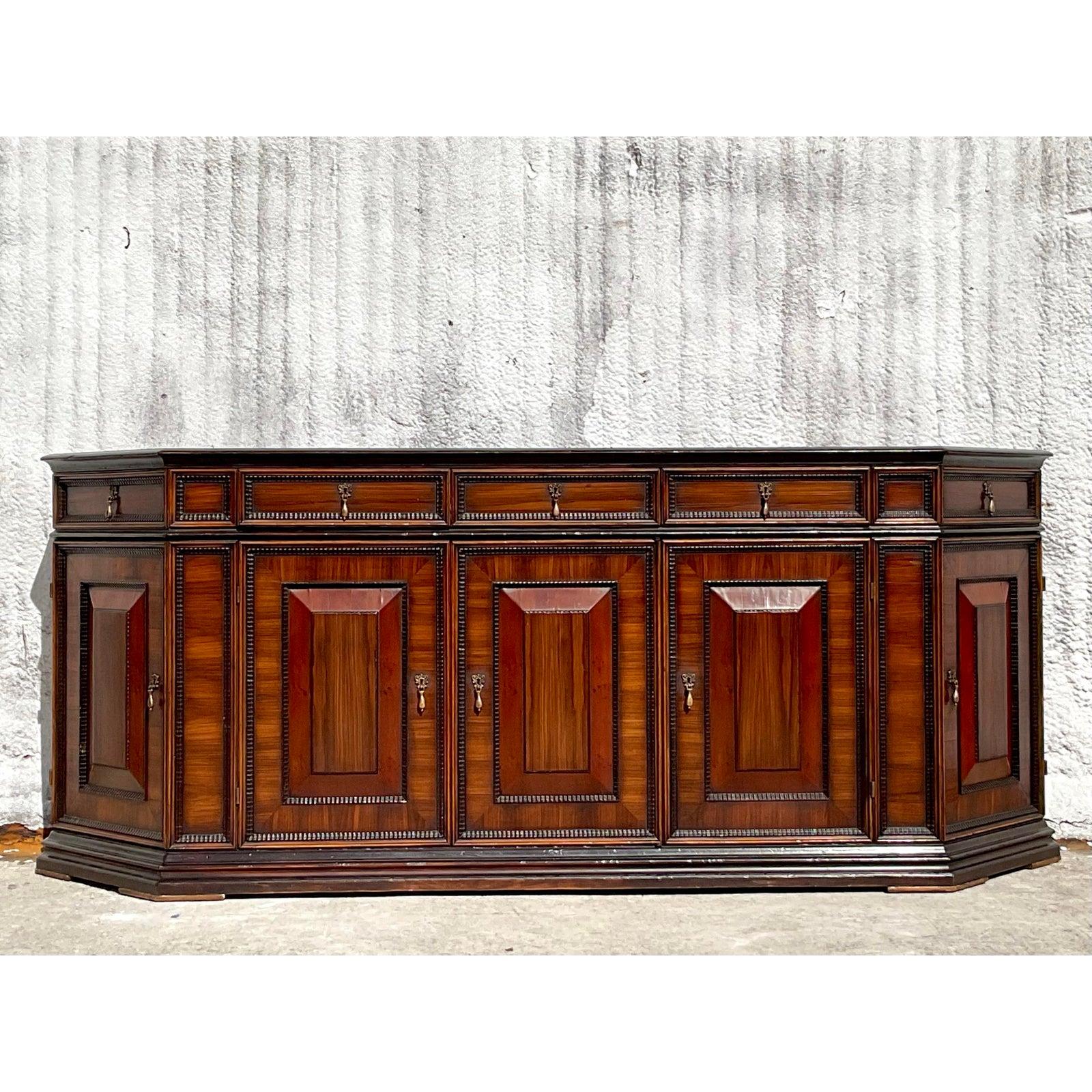 Vintage Boho Alphonso Marina Paneled Credenza in vendita 3