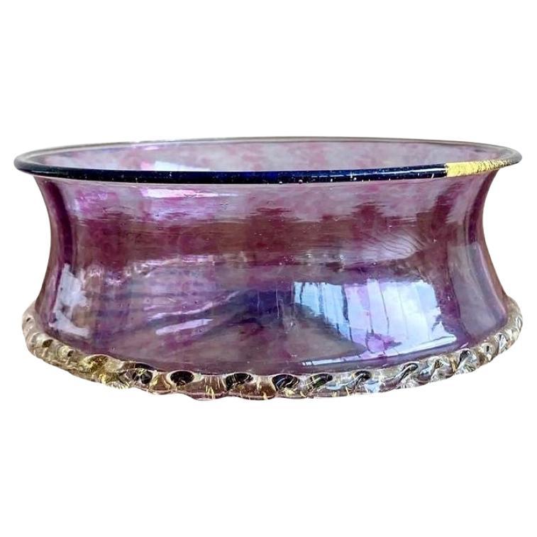 Vintage Boho Amethyst Handblown Glass Bowl With Scalloped Edge (Bol en verre soufflé à la main avec bord festonné)