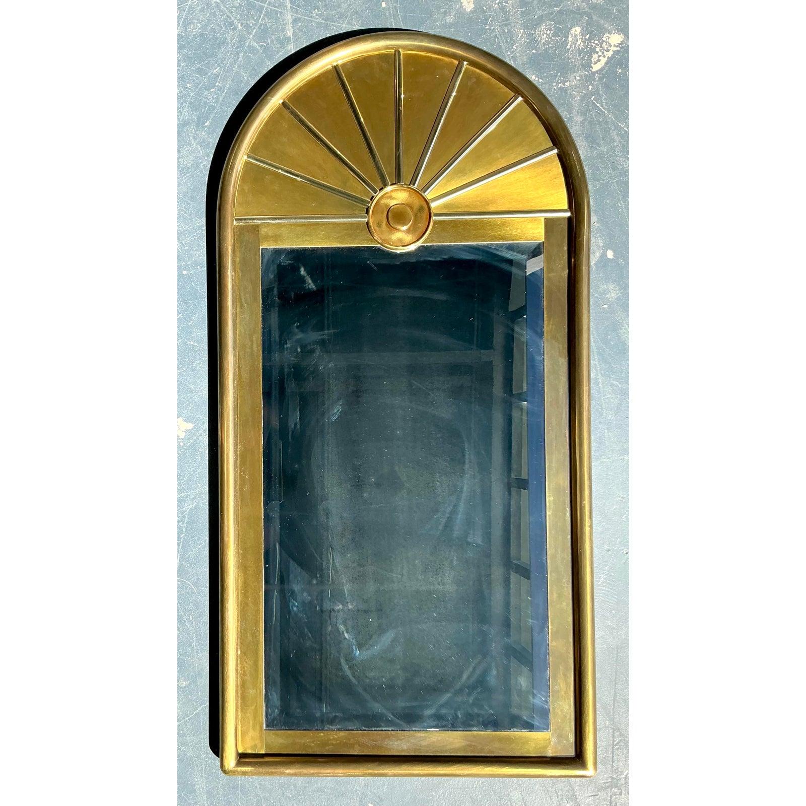 Miroir vintage Boho en laiton arqué d'après Mastercraft Bon état - En vente à West Palm Beach, FL