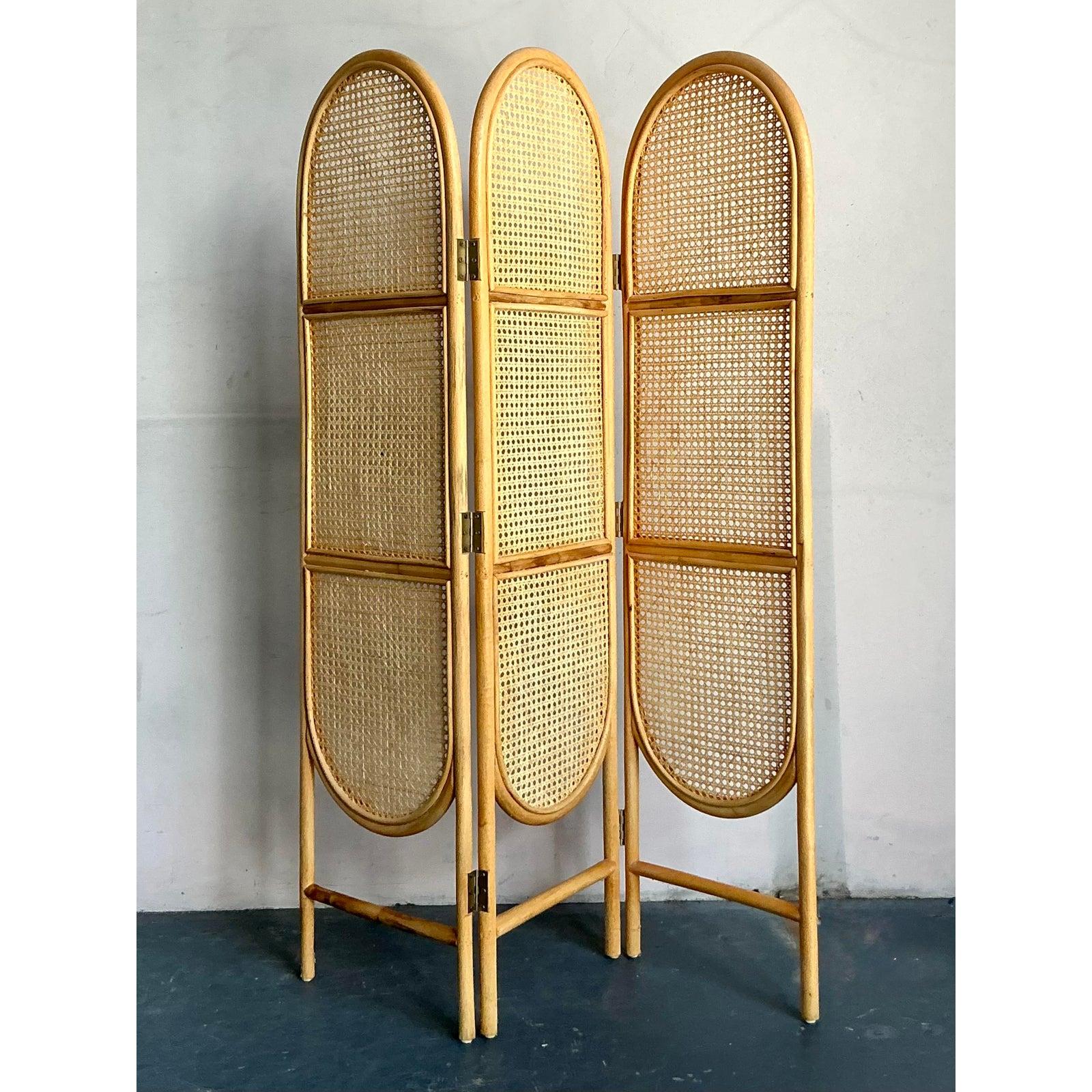 Organique Paravent vintage Boho à canne arquée en vente