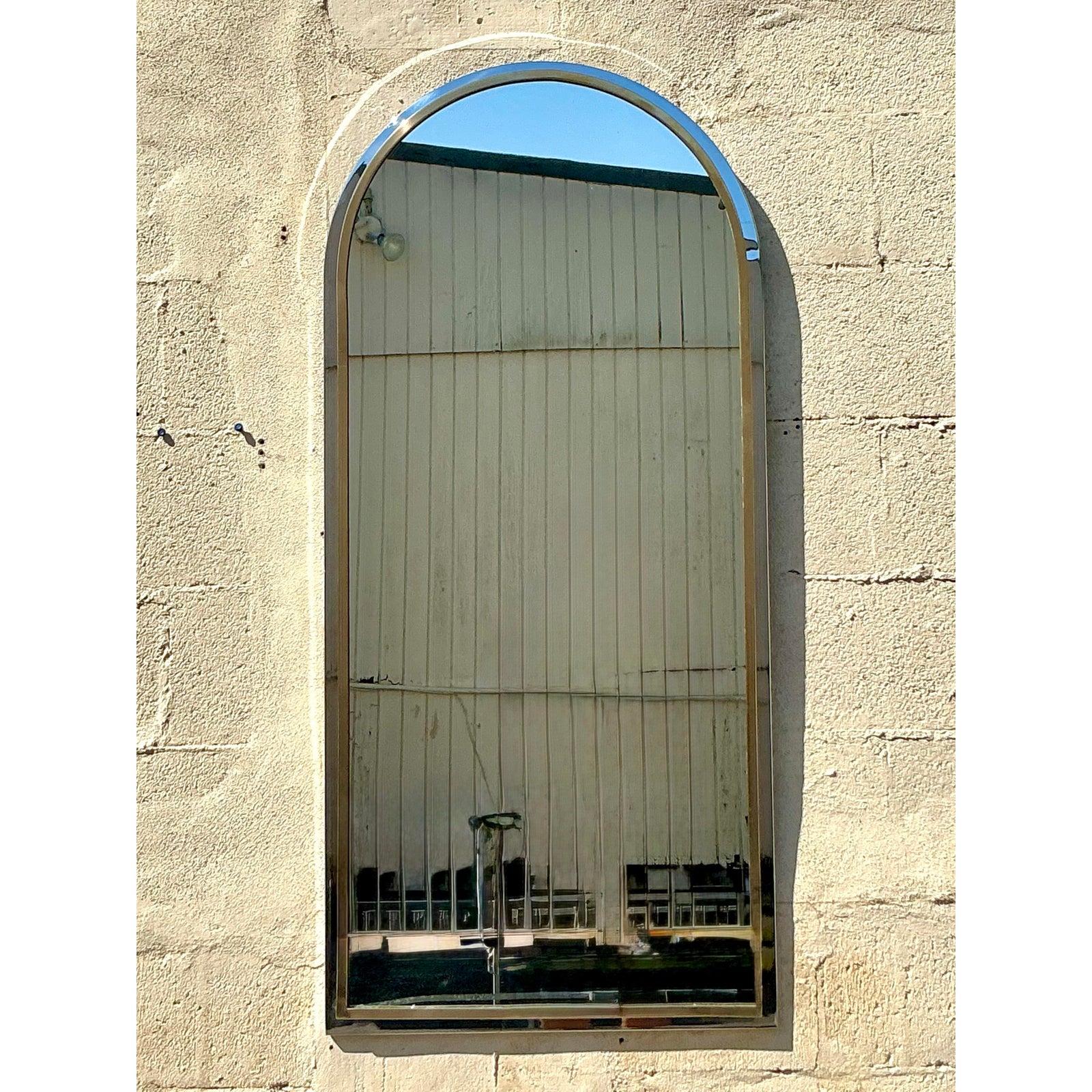 Specchio ad arco in ottone e cromo vintage Boho in vendita 1
