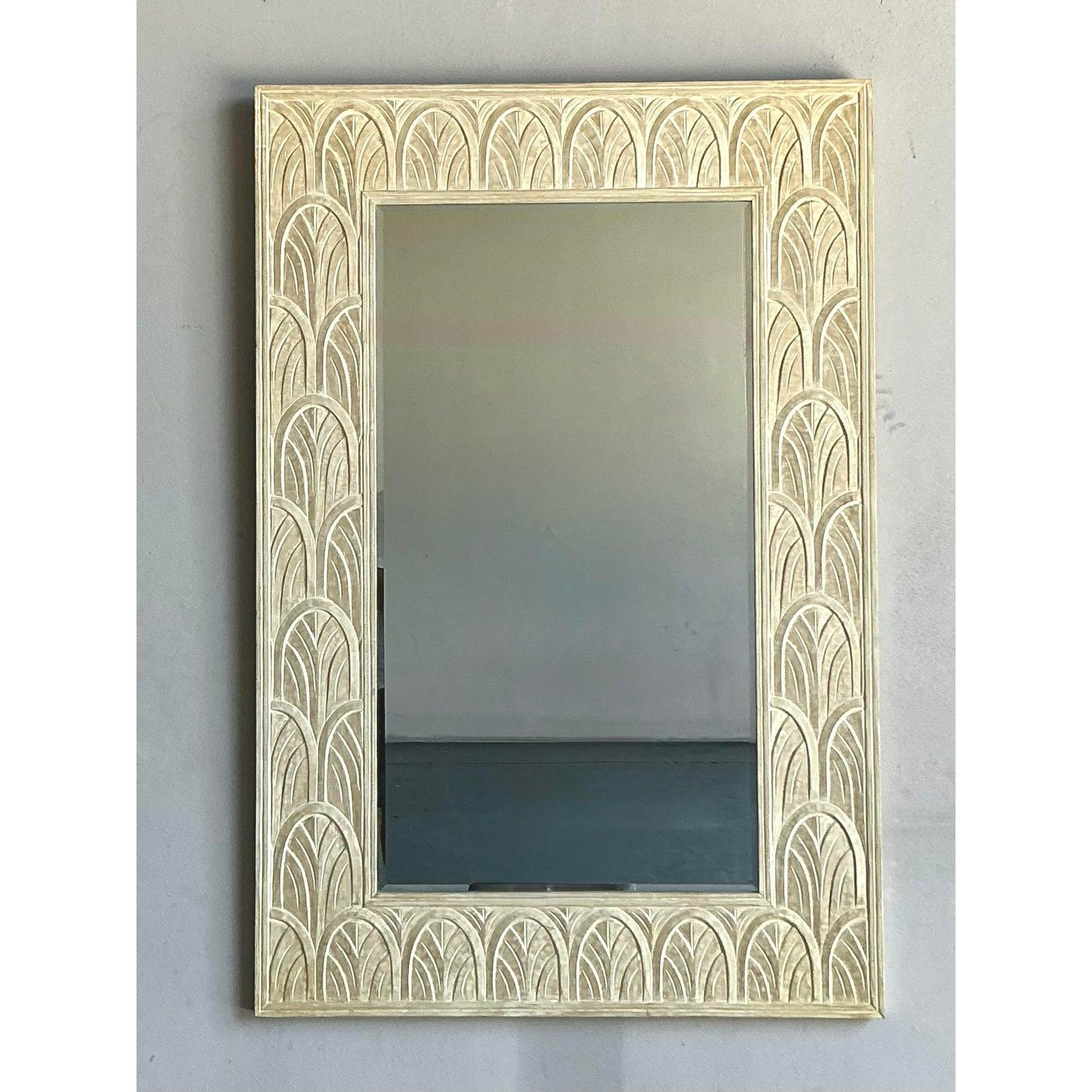 Espejo de madera arqueado vintage boho en venta 1