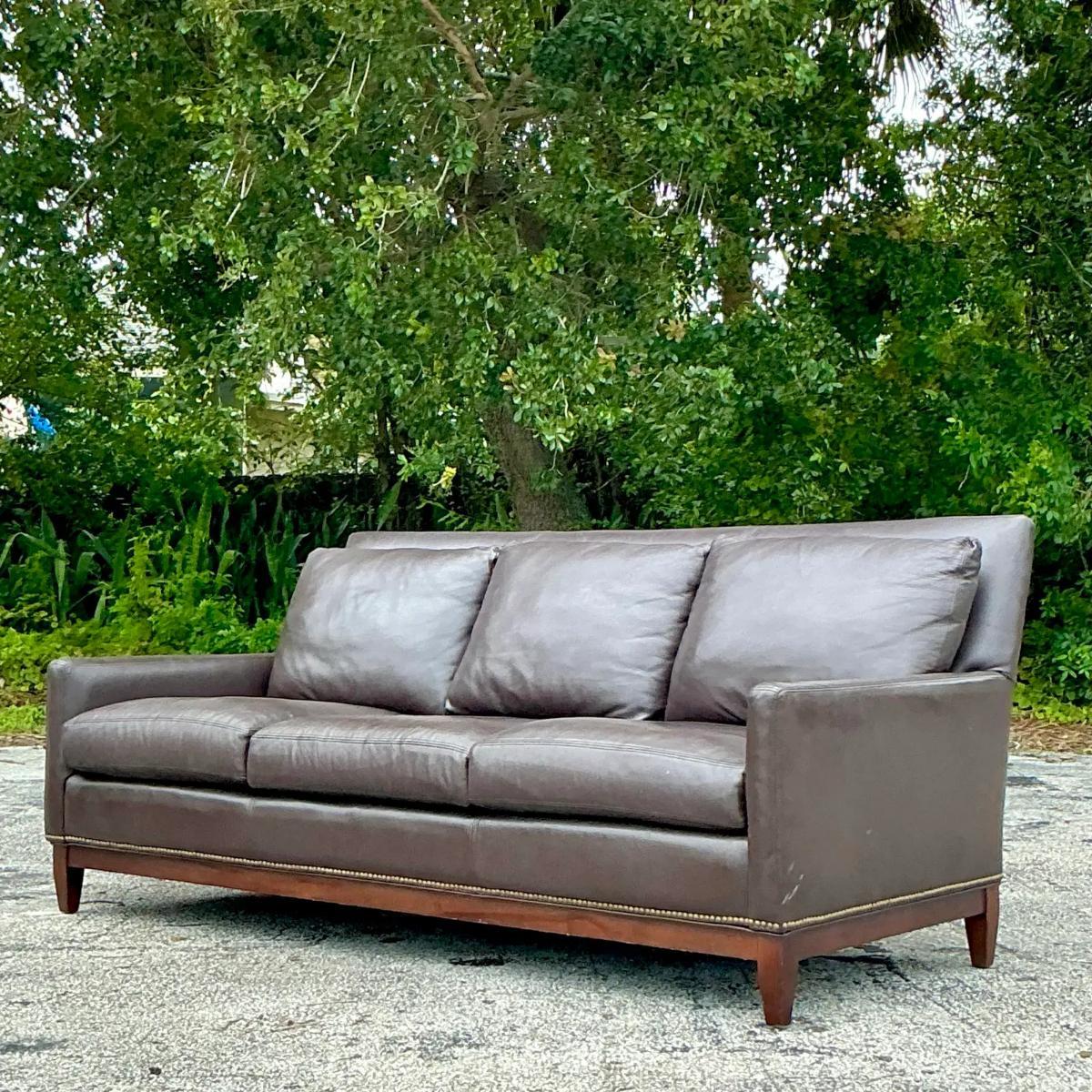 Vintage Boho Arhaus Camden Kollektion Leder-Sofa im Angebot 4