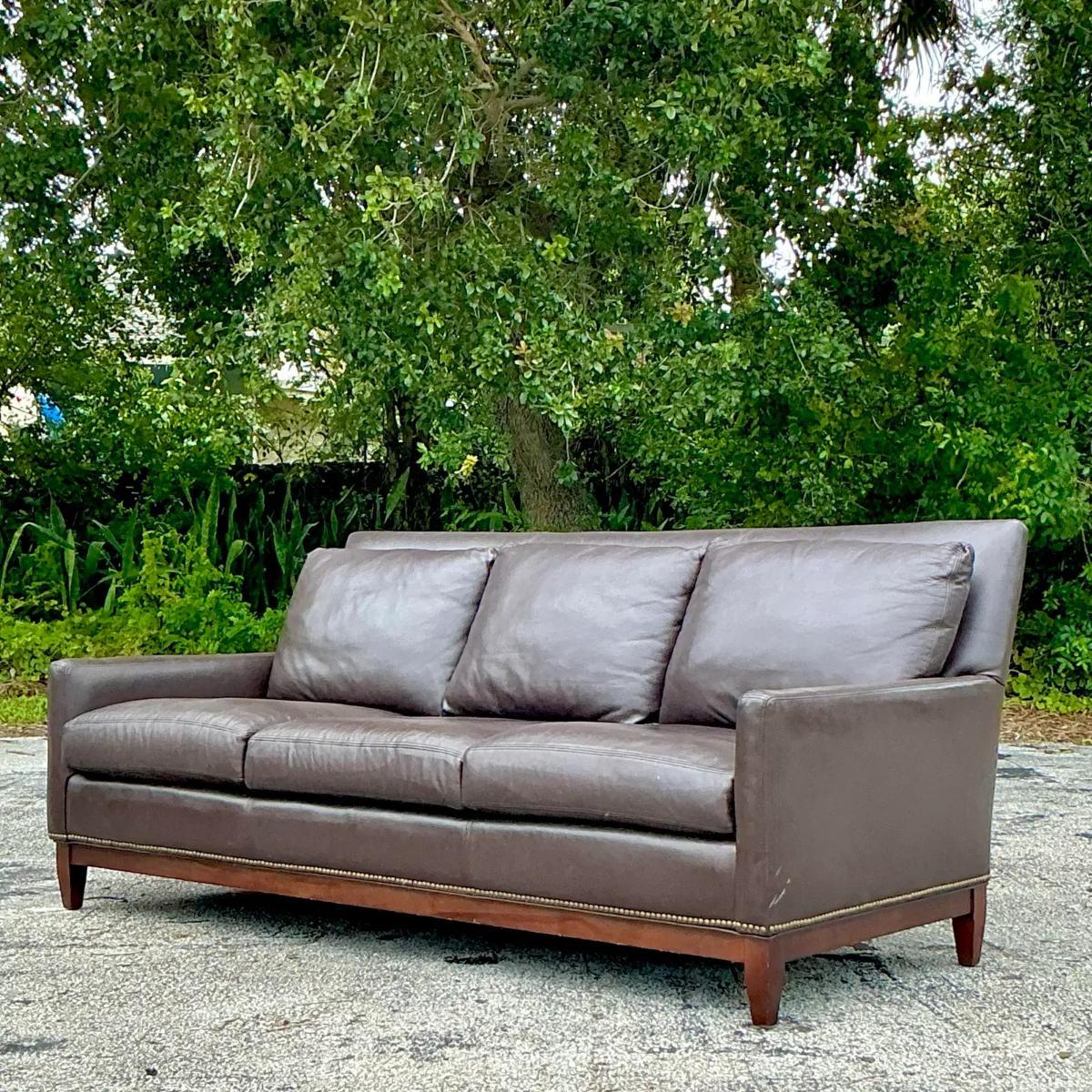 Vintage Boho Arhaus Camden Kollektion Leder-Sofa im Angebot 5