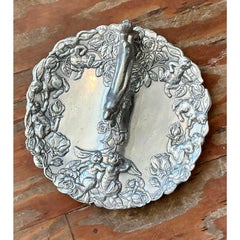 Plateau de service vintage Boho Arthur Court en étain Lièvre bondissant