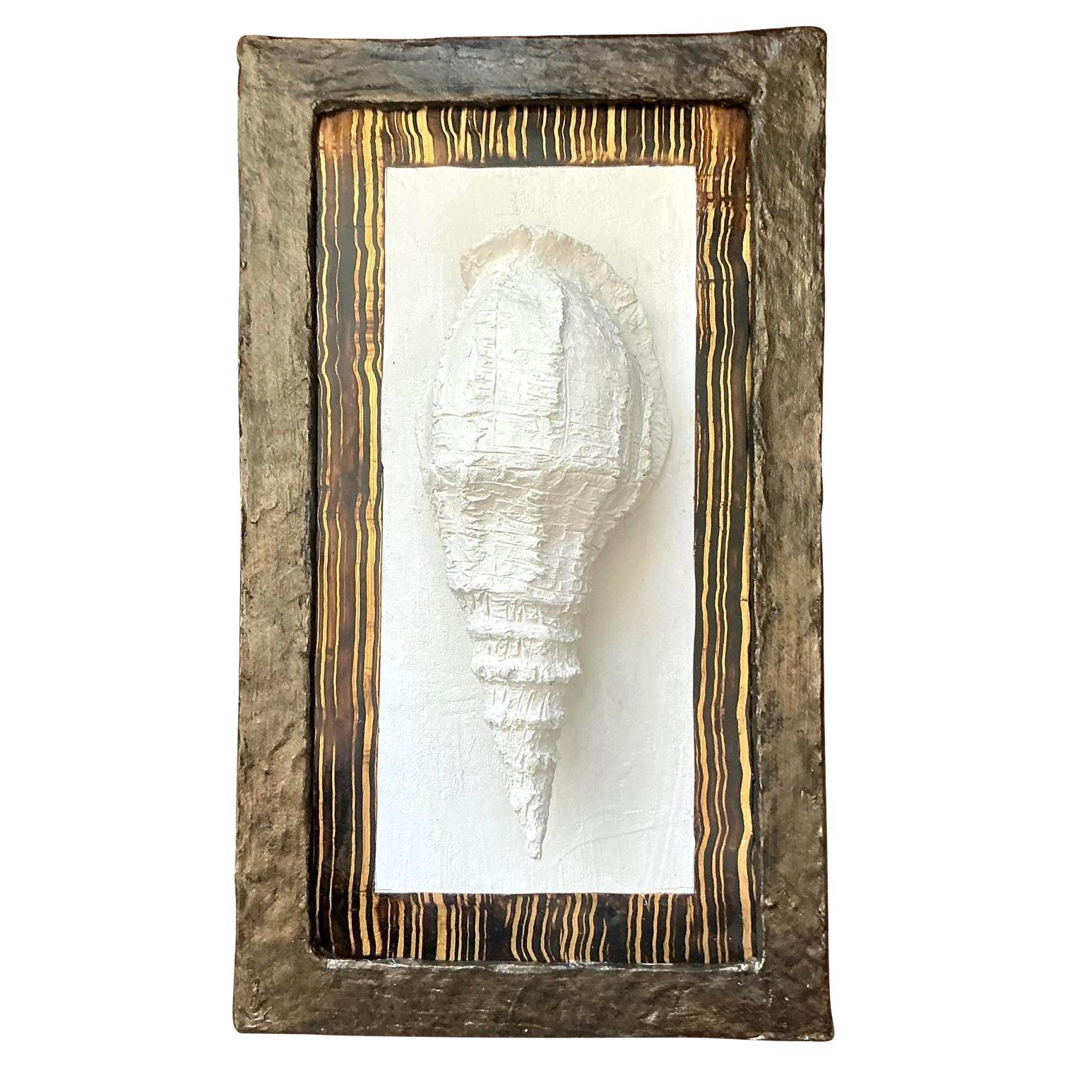 Vintage Boho Artisan Hand gemalt Papier Mache Shell Wandskulptur im Angebot