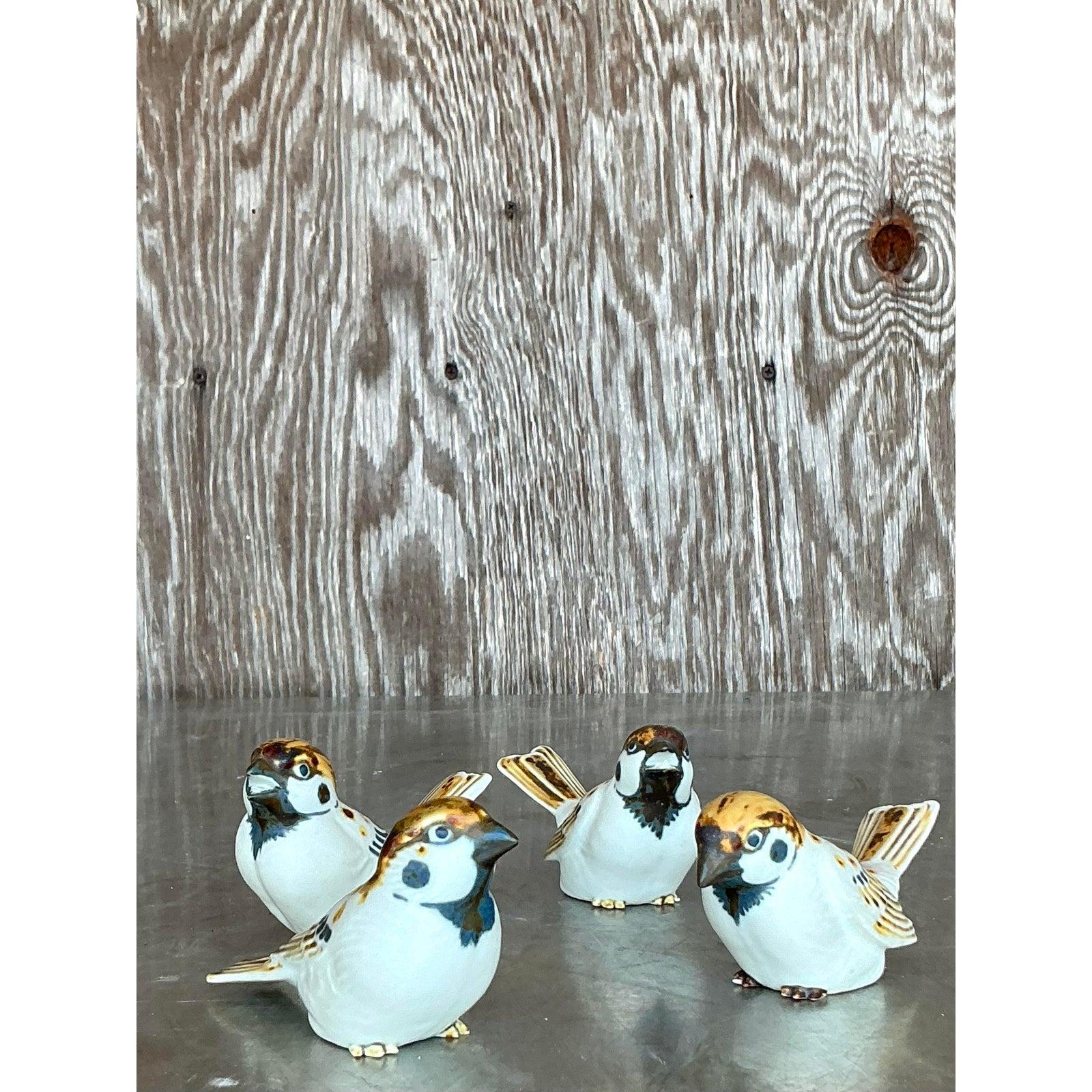 Uccelli in ceramica vintage boho asiatici smaltati opachi - Set di 4 In condizioni buone in vendita a West Palm Beach, FL