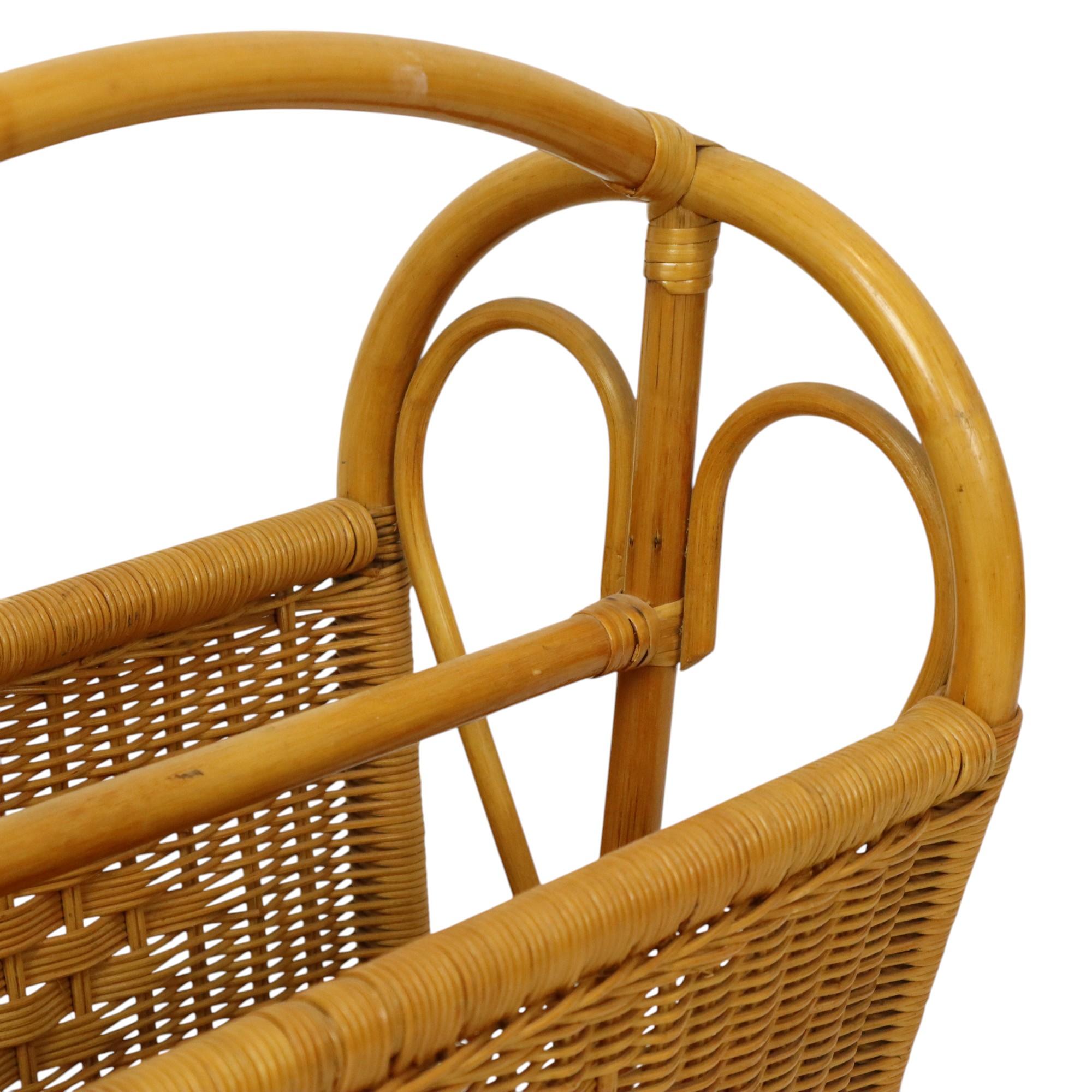 Vintage Boho Bamboo Rattan Magazine Rack Magazine Rack 80s For Sale 3
