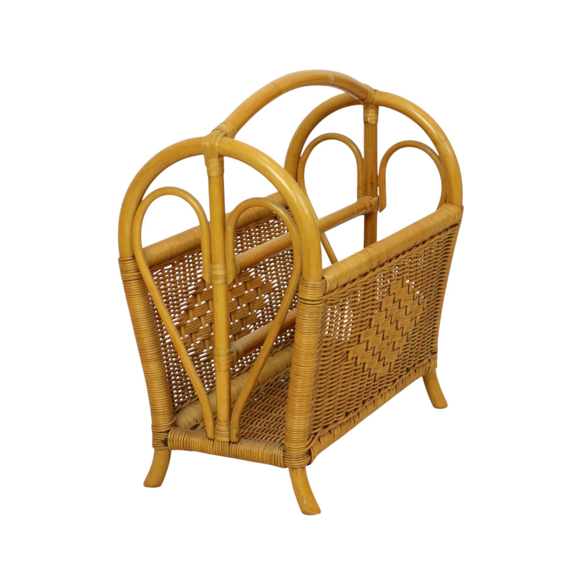 Vintage Boho Bamboo Rattan Magazine Rack Magazine Rack 80s For Sale 4
