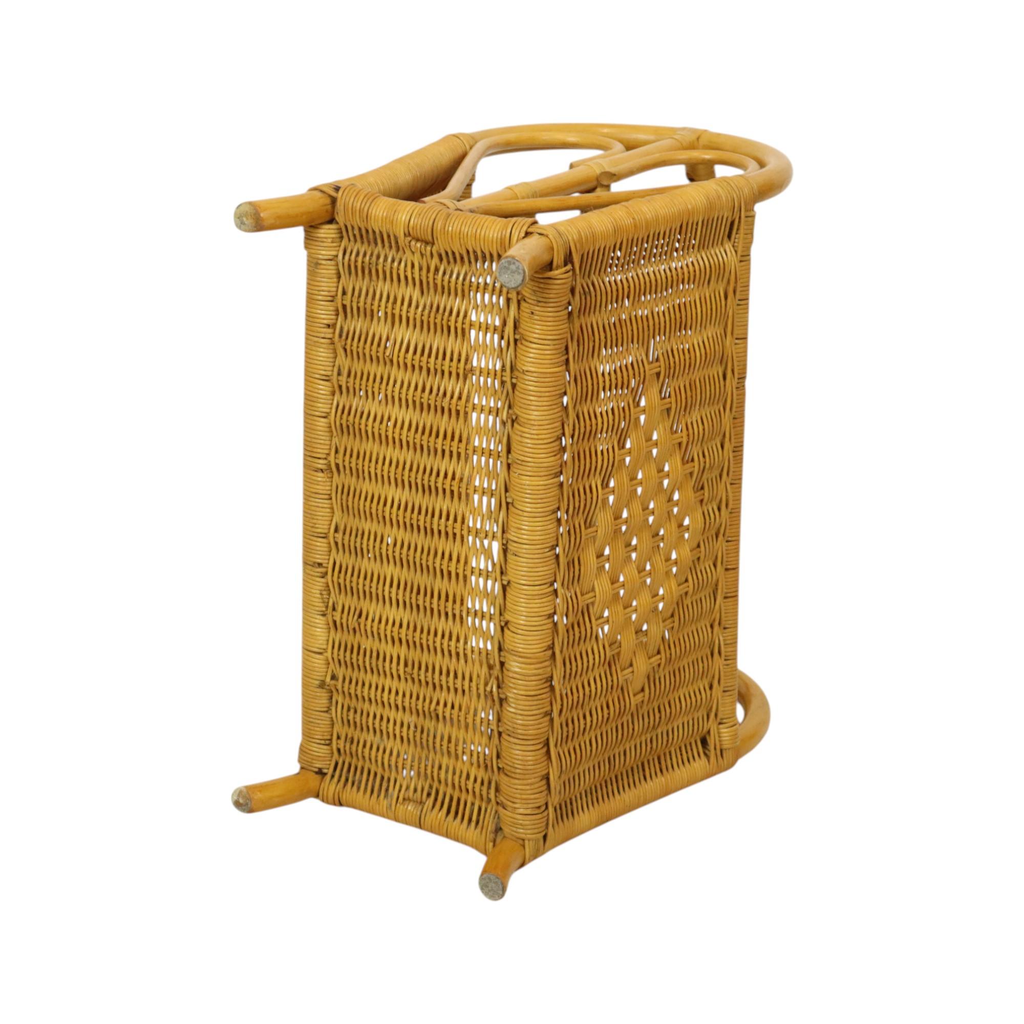 Vintage Boho Bamboo Rattan Magazine Rack Magazine Rack 80s For Sale 5