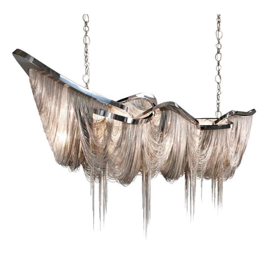 Opera iconica di arte funzionale, il lampadario 