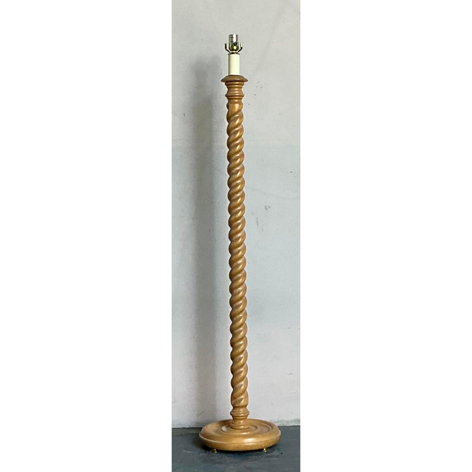 Vintage Boho Barley Twist Floor Lamp In Good Condition For Sale In West Palm Beach, FL