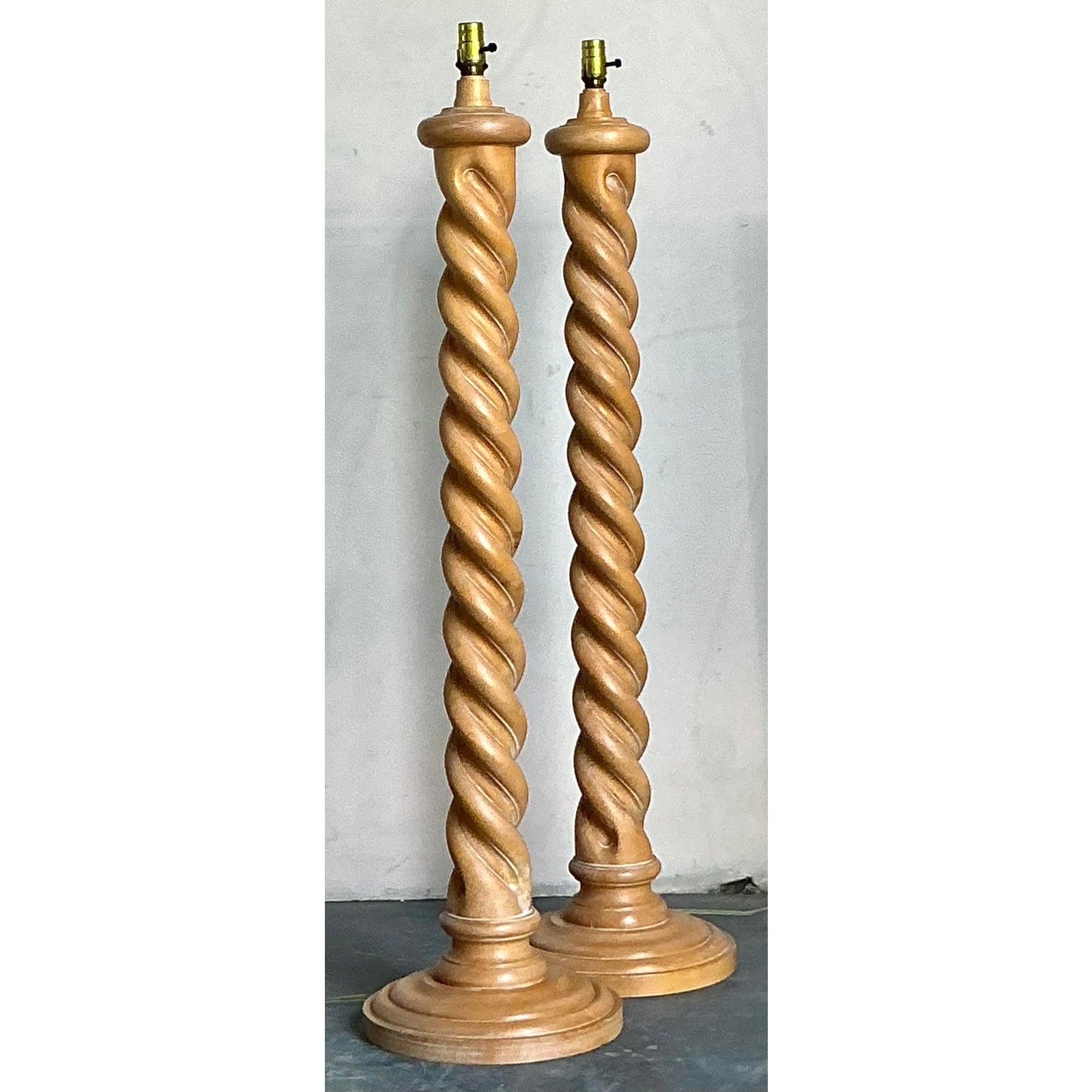 Jacobéen Lampadaire Vintage Boho Barley Twist - La paire en vente