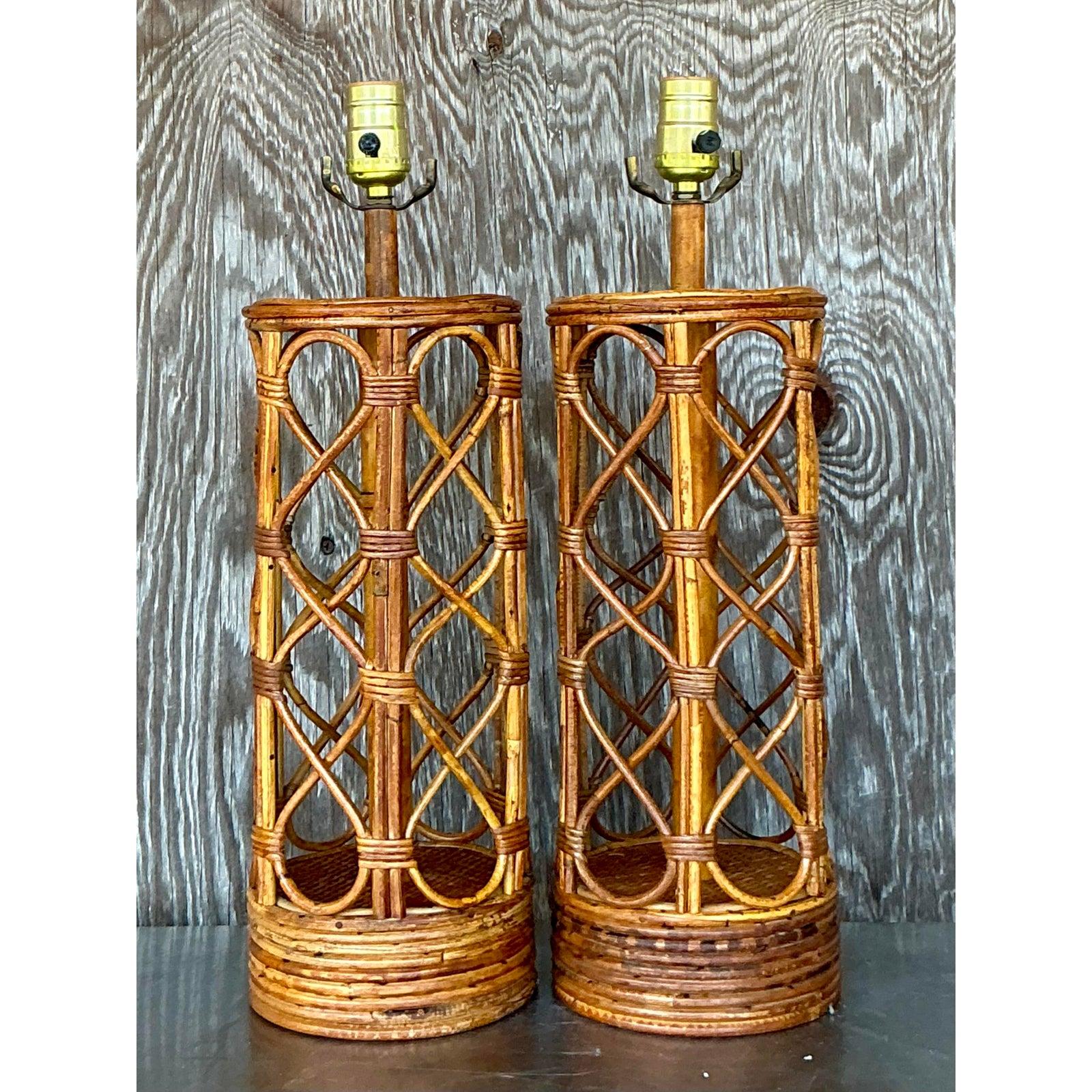 Lámparas de mesa vintage boho de bambú curvado - Pareja Moderno de mediados de siglo en venta