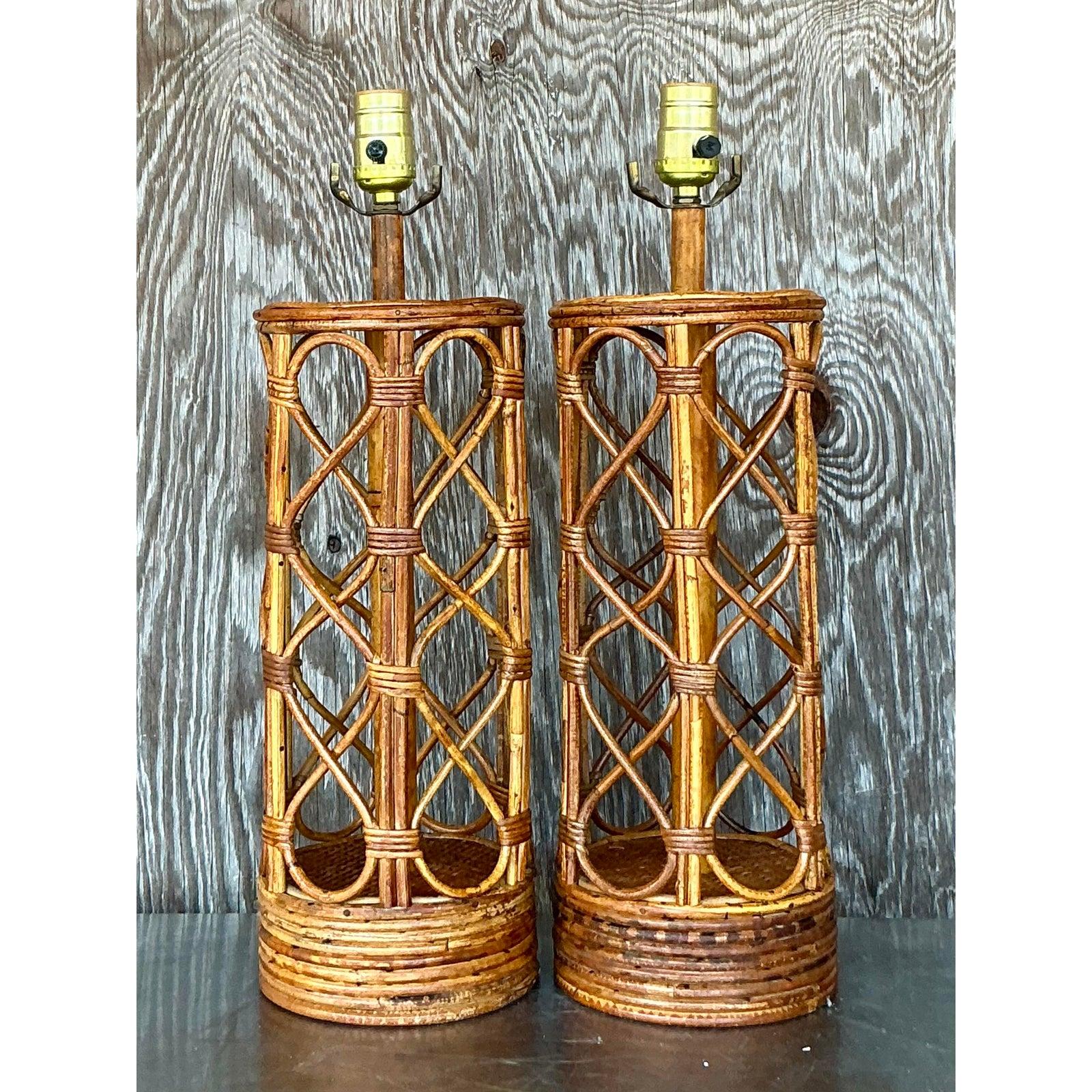 Lámparas de mesa vintage boho de bambú curvado - Pareja Filipino en venta