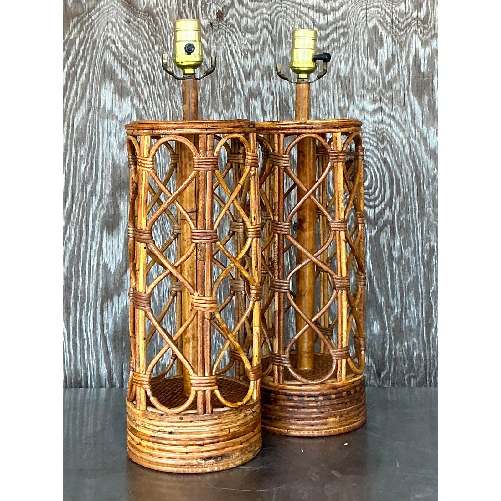 Lámparas de mesa vintage boho de bambú curvado - Pareja siglo XX en venta