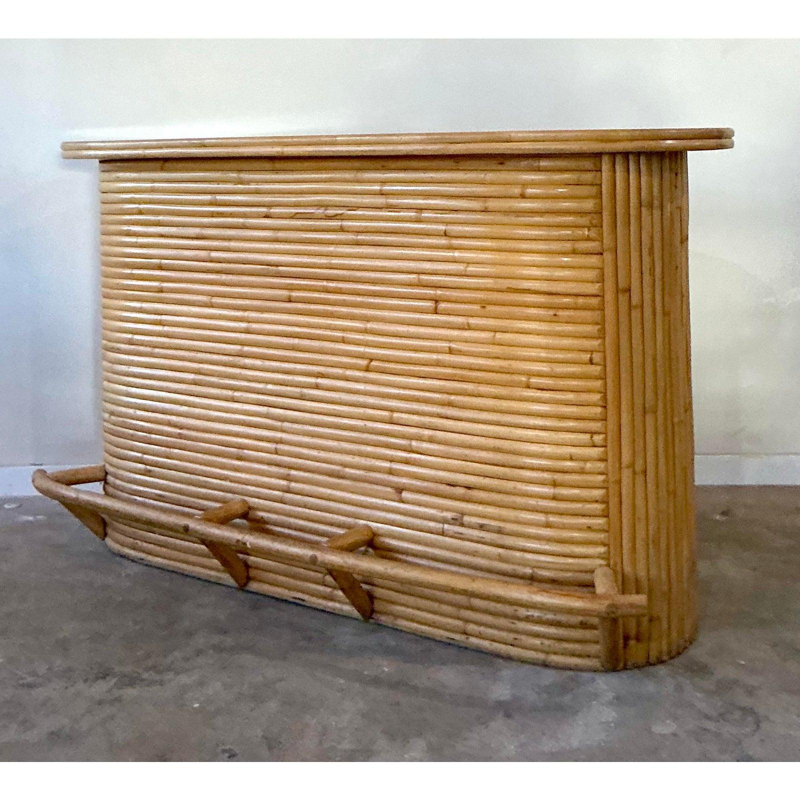 Vintage Boho Bent Rattan Dry Bar (Space Age) im Angebot