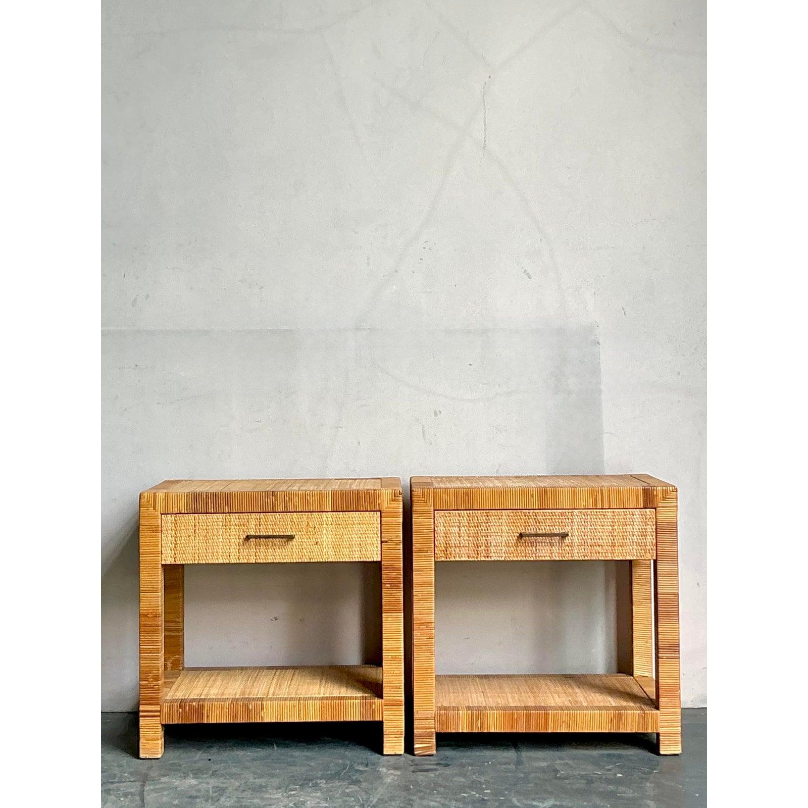Comodini in rattan intrecciato dei fratelli Bielecky Brothers, vintage, una coppia in vendita 1