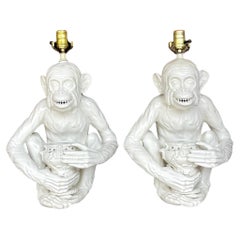 Paire de lampes singes vintage Boho Blanc De Chine en céramique émaillée