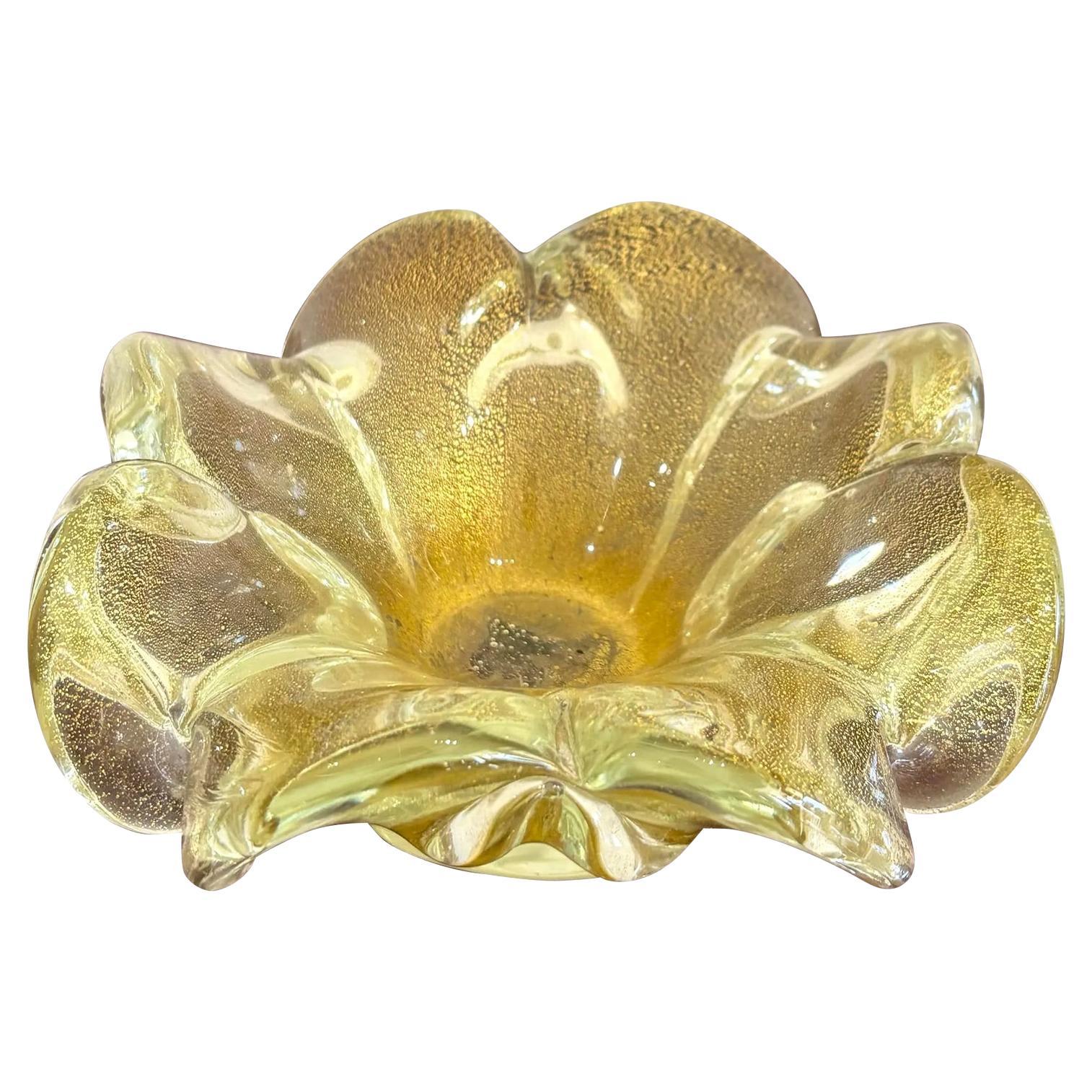 Vintage Boho Blossoming Art Glass Bowl nach Murano