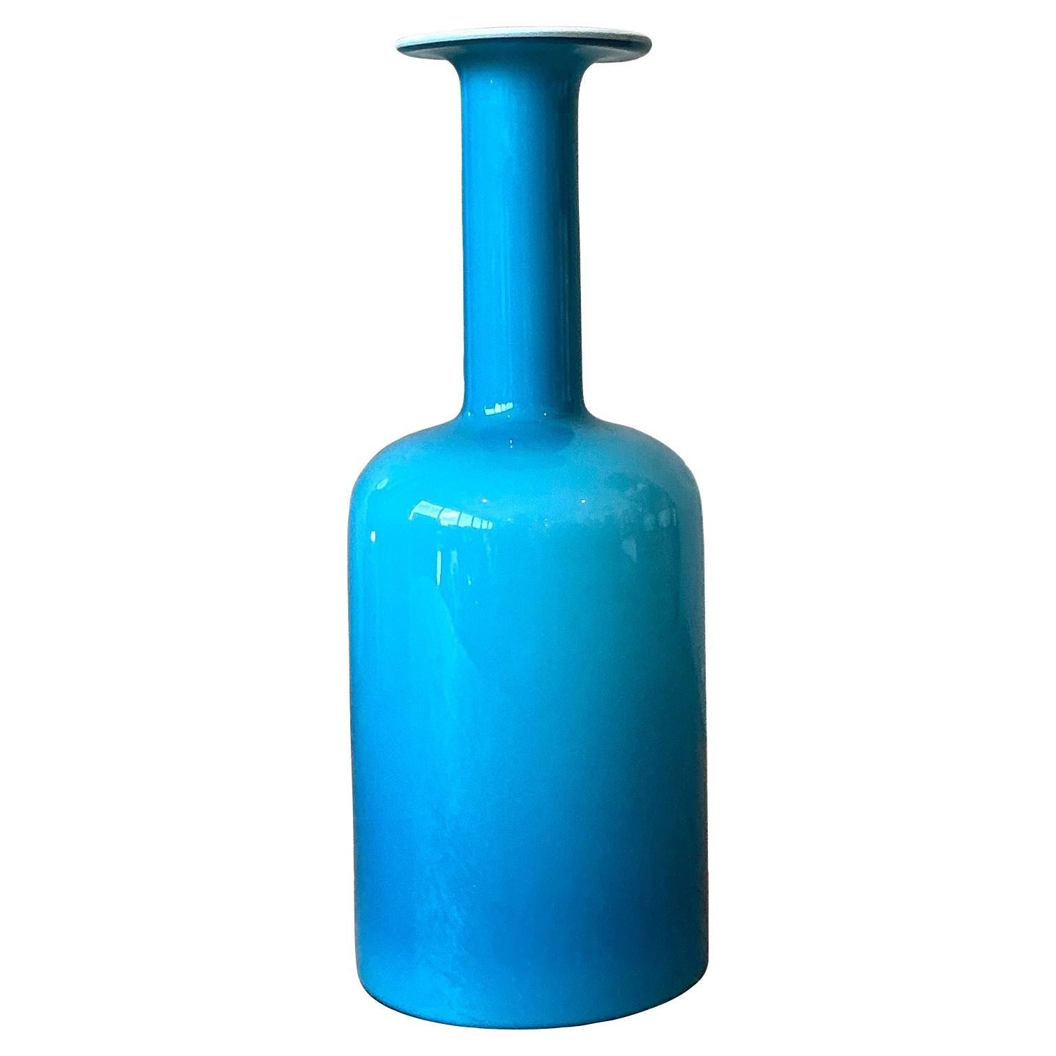 Vase Vintage Boho Bleu Opaline