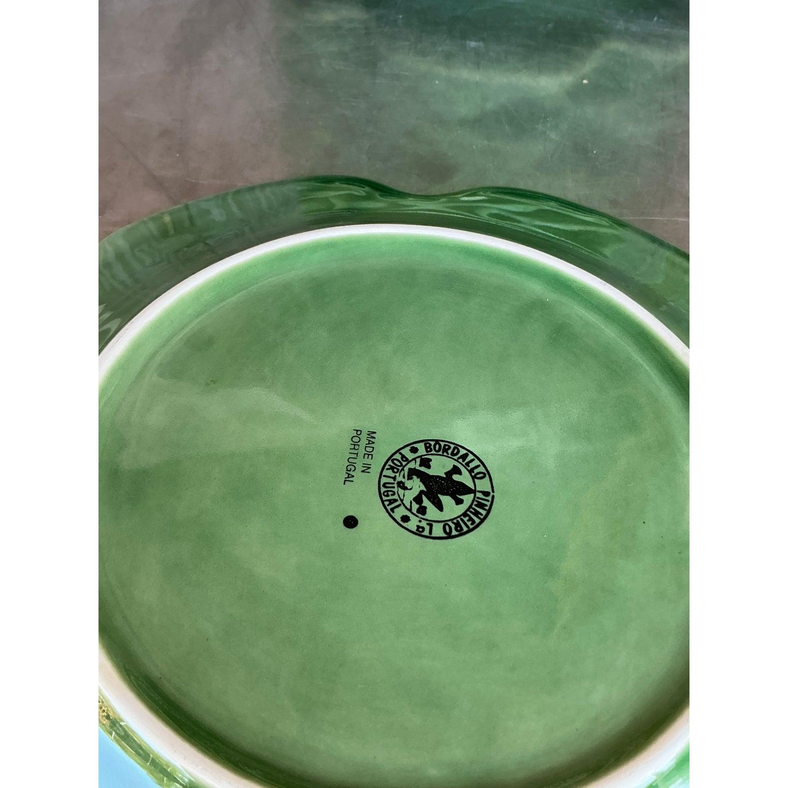 Vintage Boho Bordallo Pinheiro Cabbage Plates - Set of 14 In Good Condition For Sale In West Palm Beach, FL