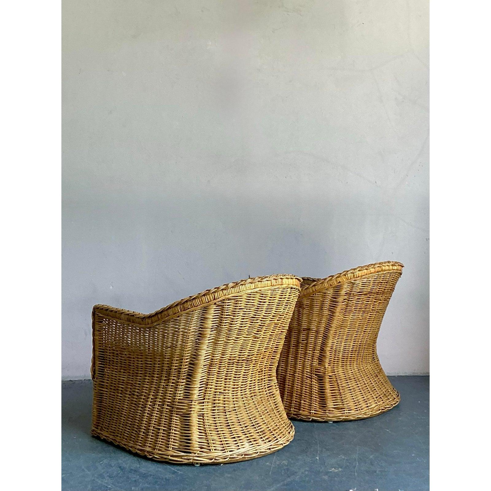 XX secolo Sedie da salotto in rattan intrecciato Boho d'epoca - Una coppia in vendita