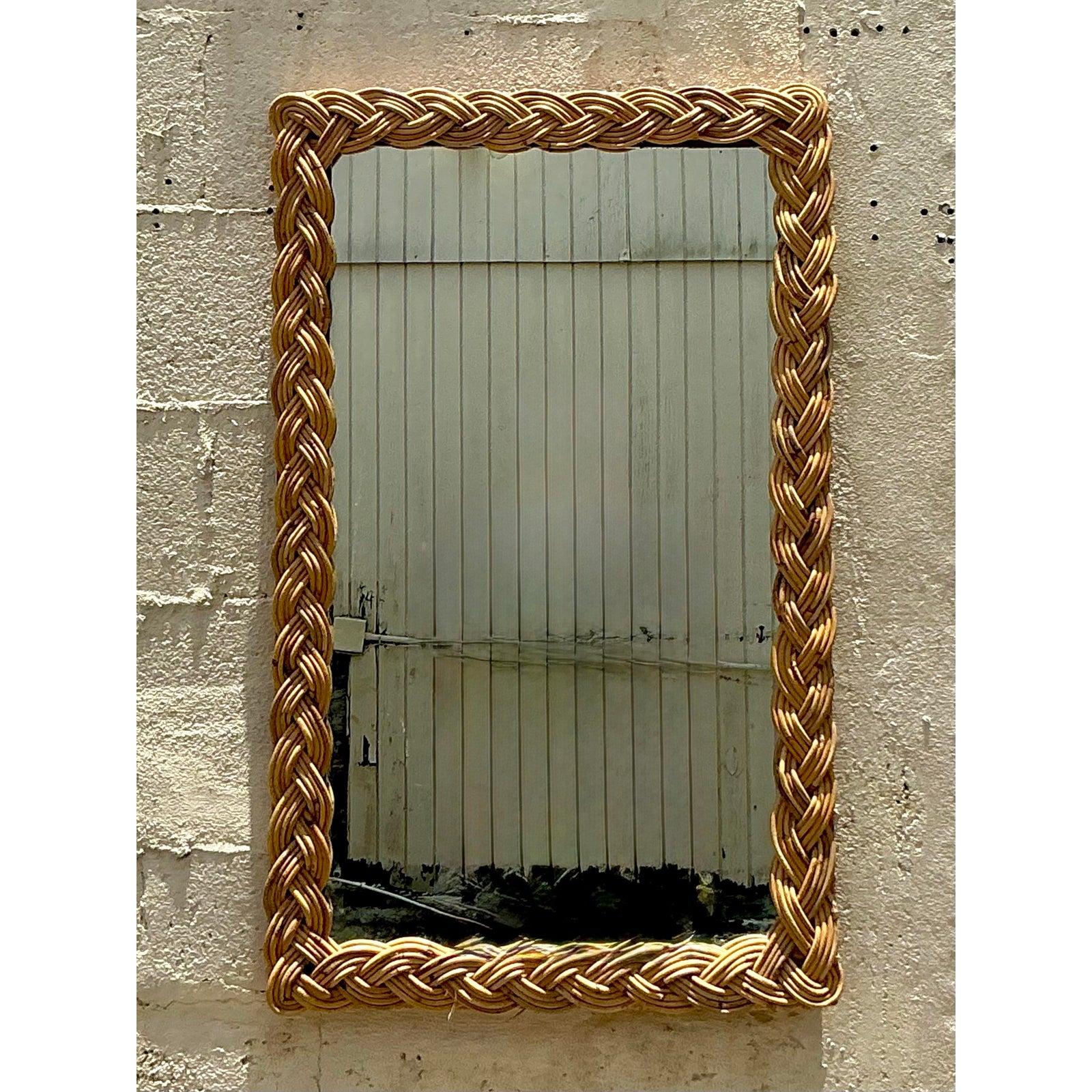Filippino Specchio vintage in rattan intrecciato Boho in vendita