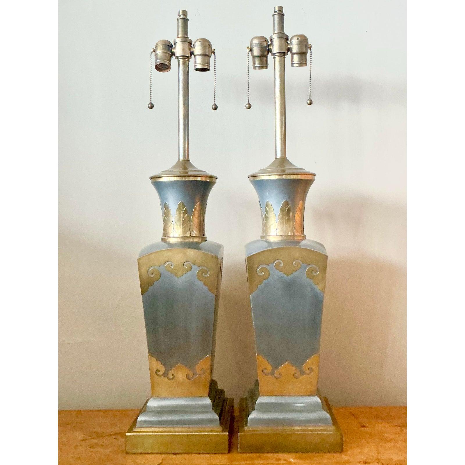 Paire de lampes Urnes Vintage Boho en laiton et étain en vente 2