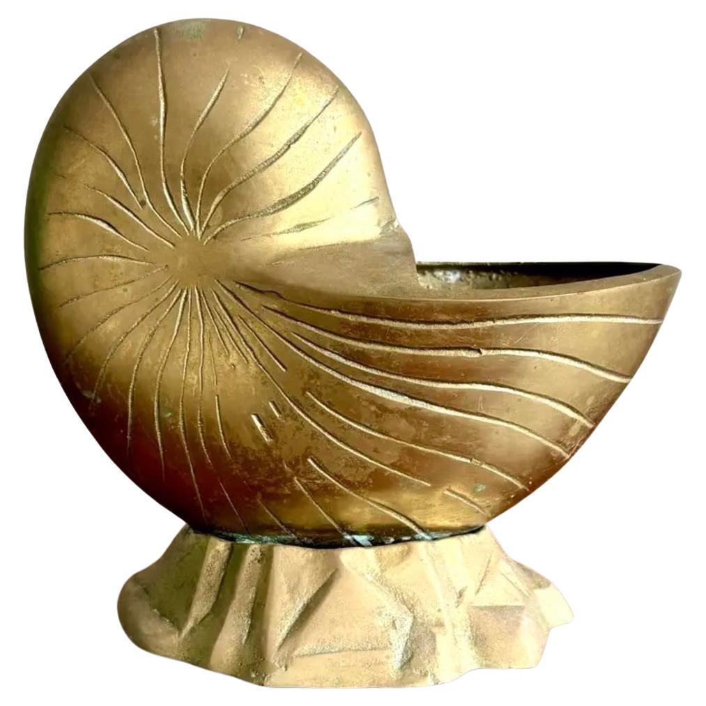 Jardinera Vintage Boho Nautilus Shell de latón