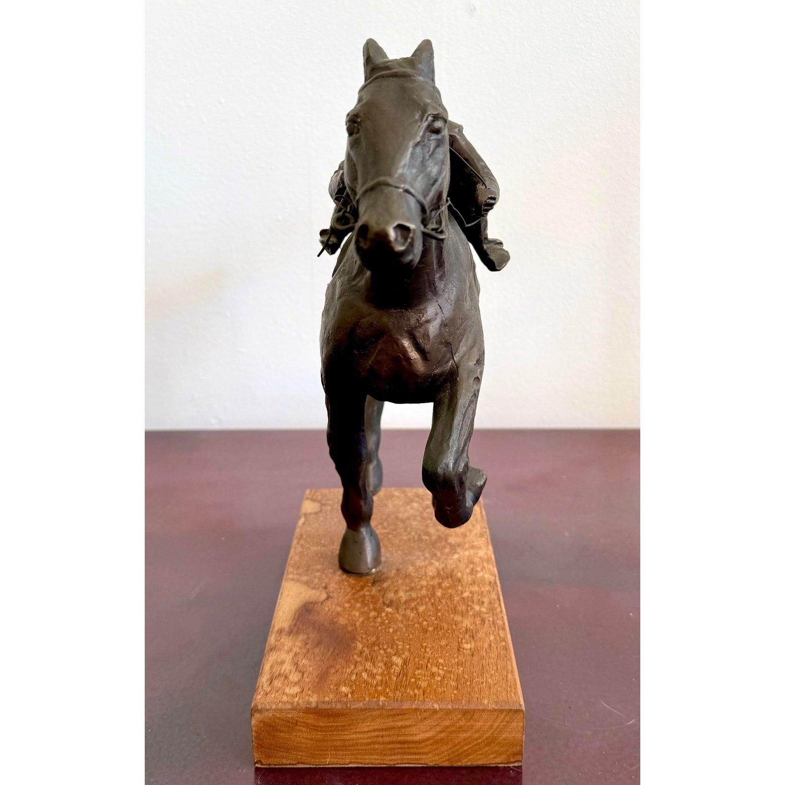 Scultura a cavallo in bronzo Vintage By in vendita 5