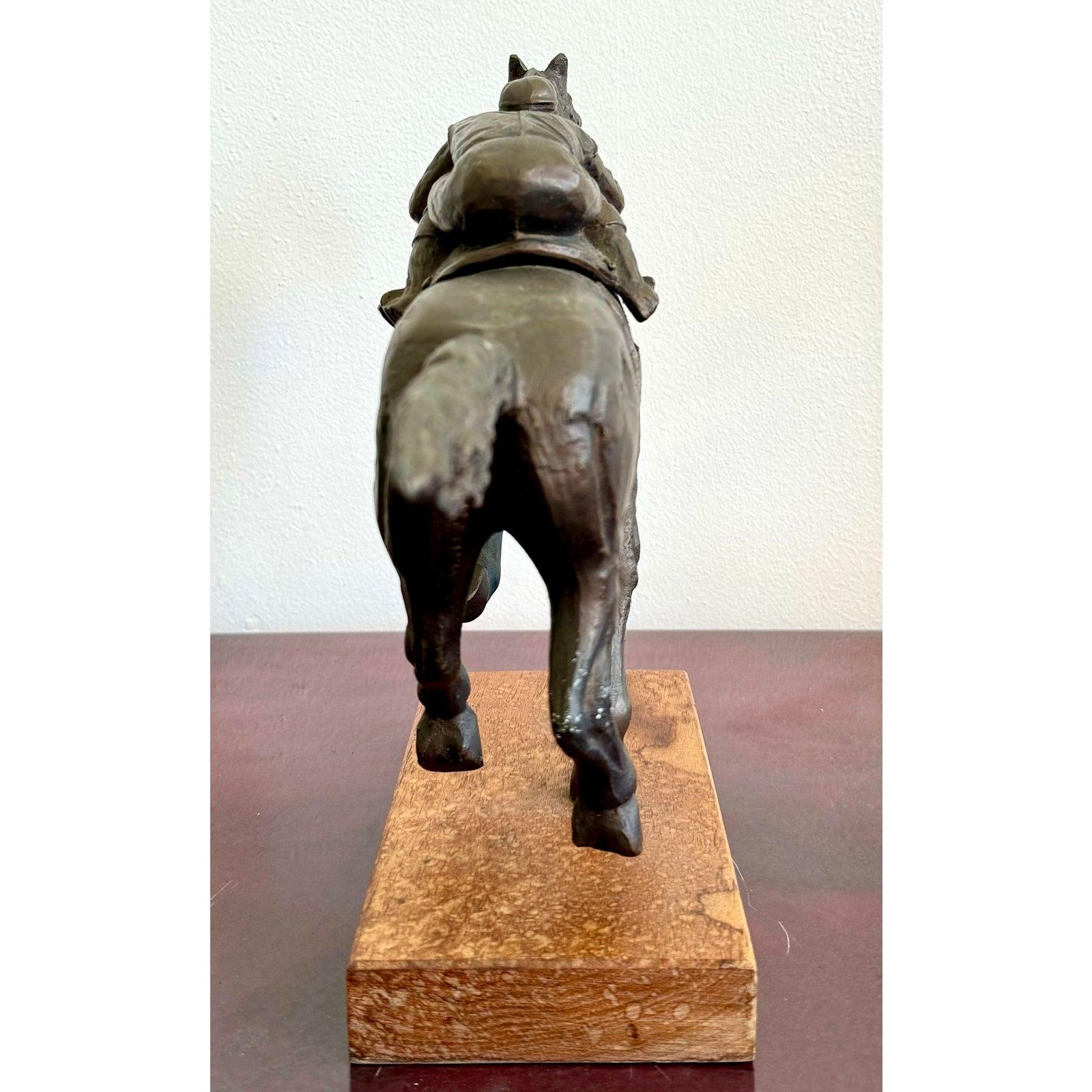 Scultura a cavallo in bronzo Vintage By in vendita 1