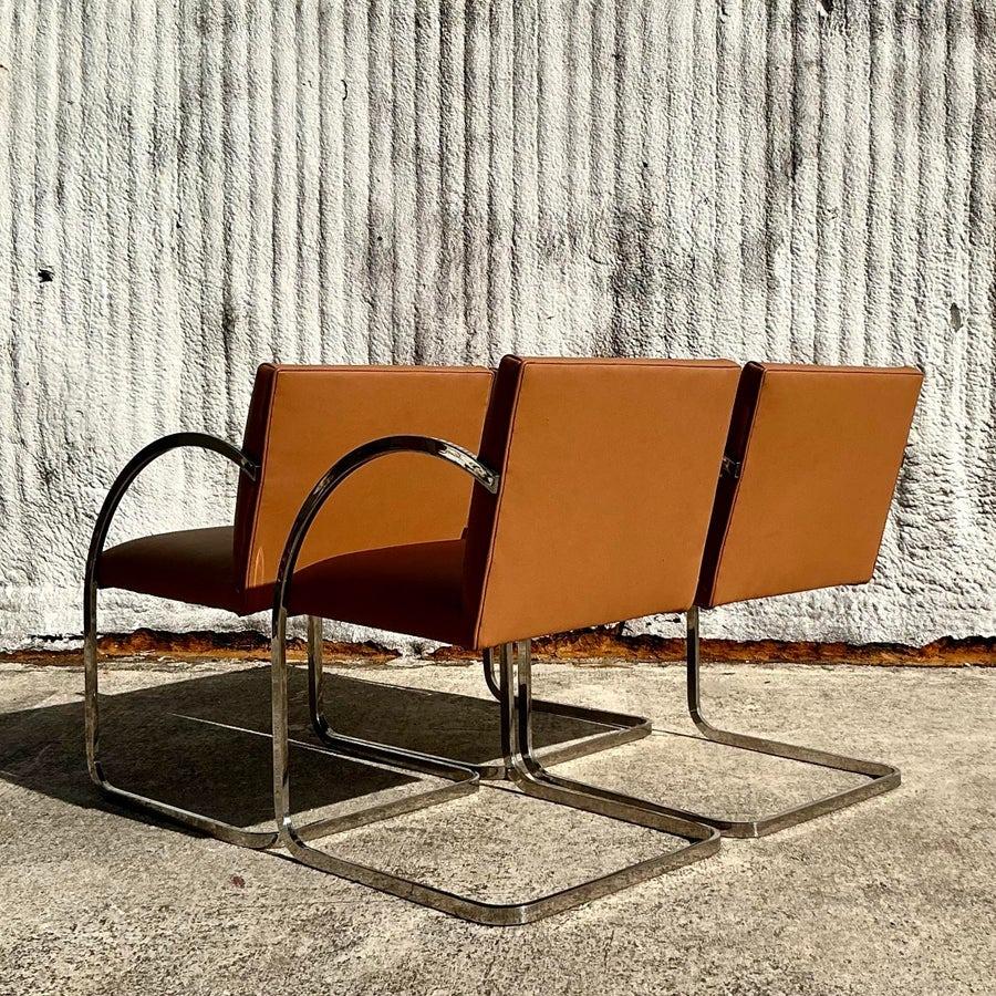 Vintage Boho Brueton Flache Bar-Esszimmerstühle nach Brueton- 4er-Set (Minimalistisch) im Angebot
