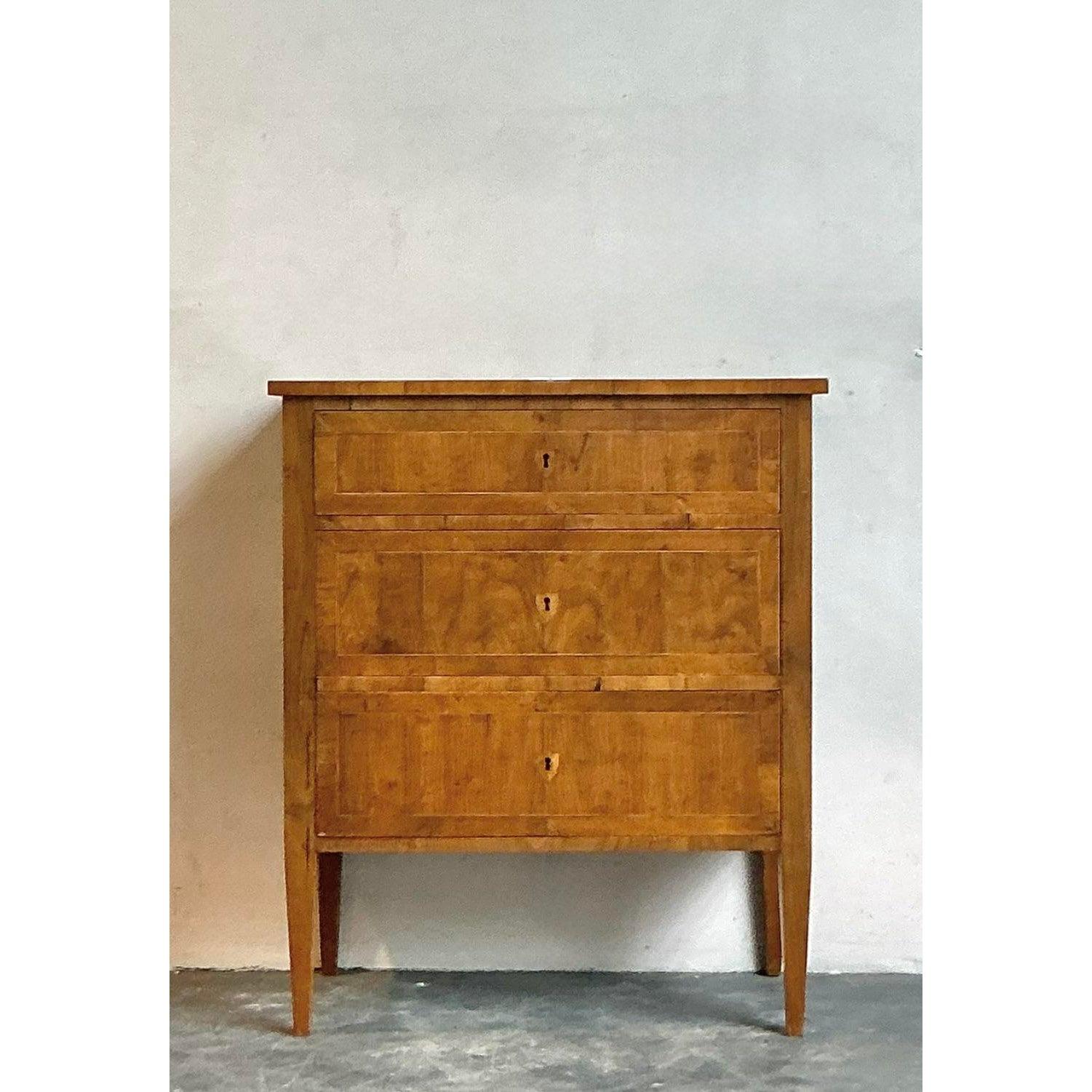 Vintage Boho Burl Wood Chest of Drawers For Sale 1