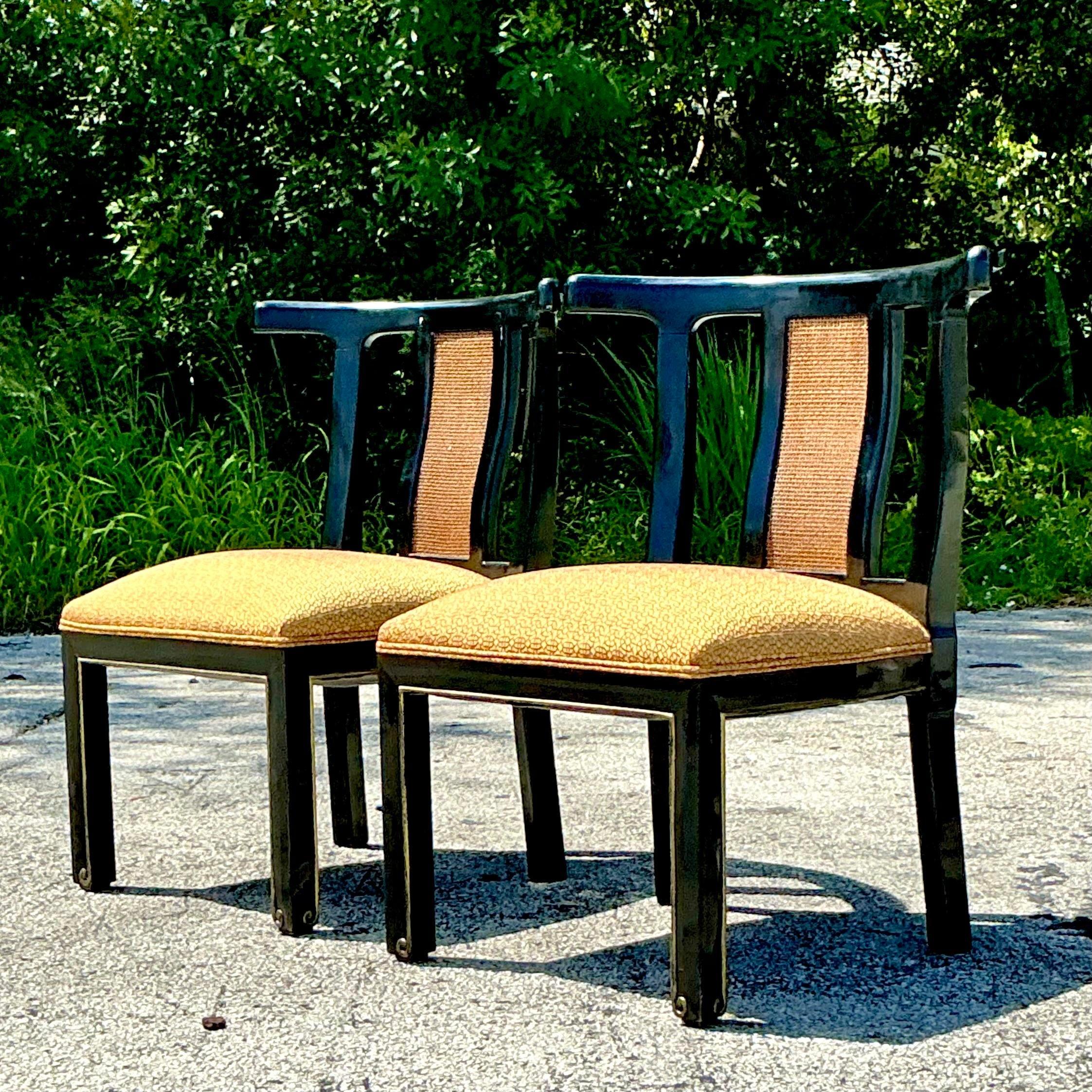 20ième siècle Paire de chaises longues Boho à panneaux en rotin en vente