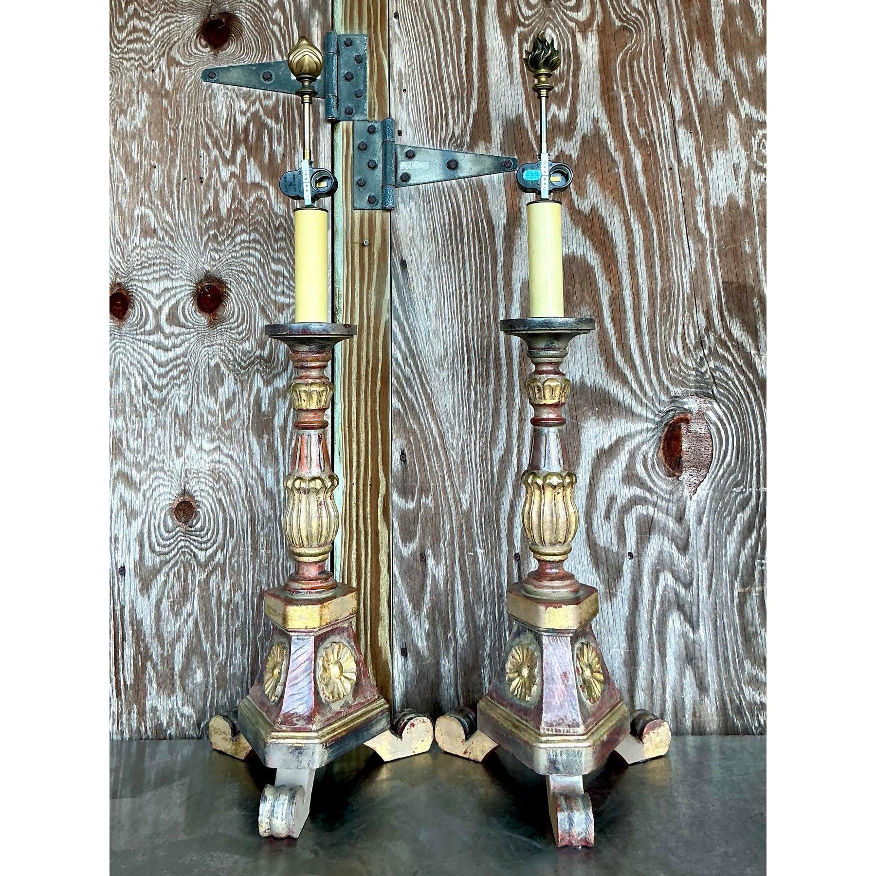 20ième siècle Paire de lampes en grès sculpté Boho Vintage en vente
