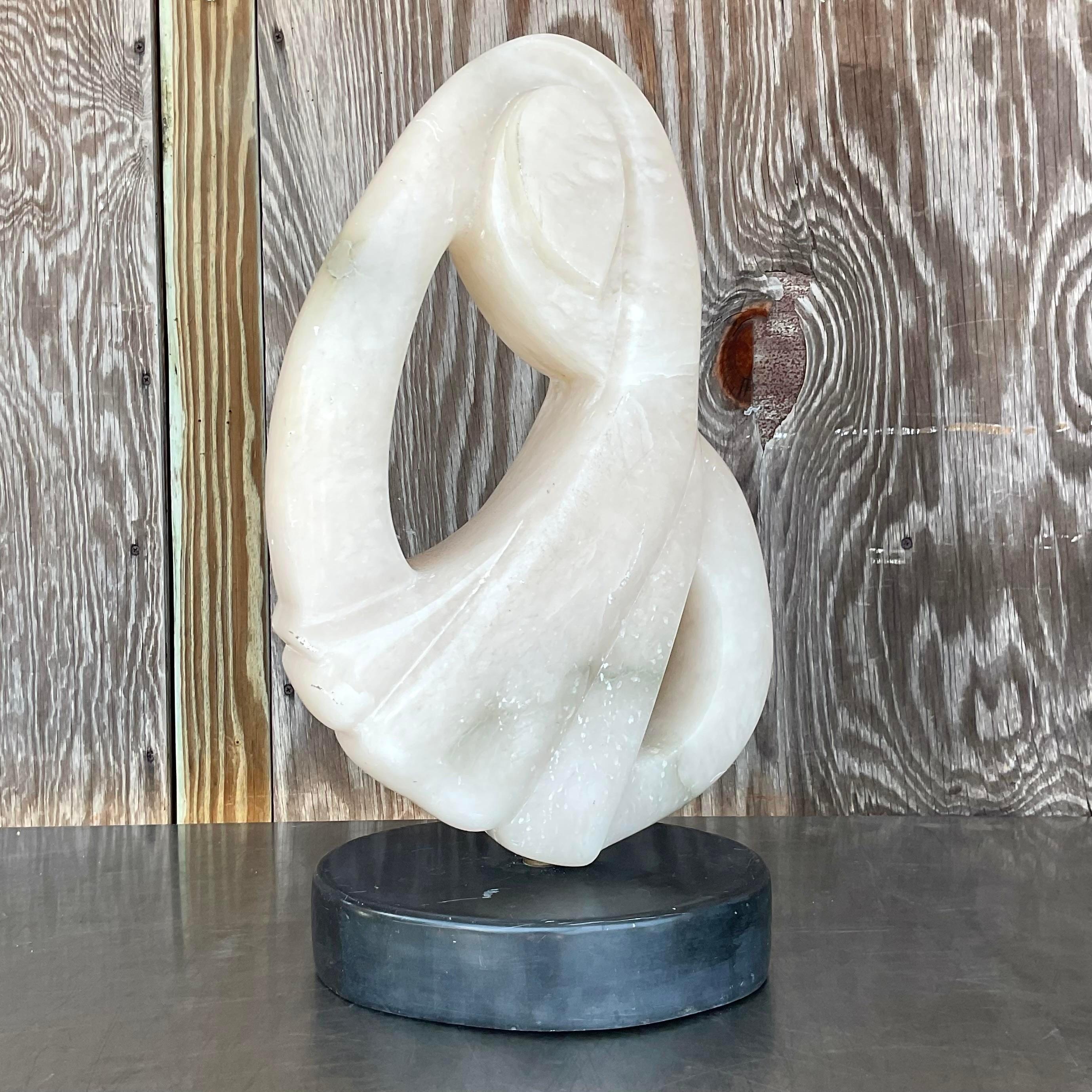XX secolo Scultura astratta in pietra intagliata vintage di Boho in vendita