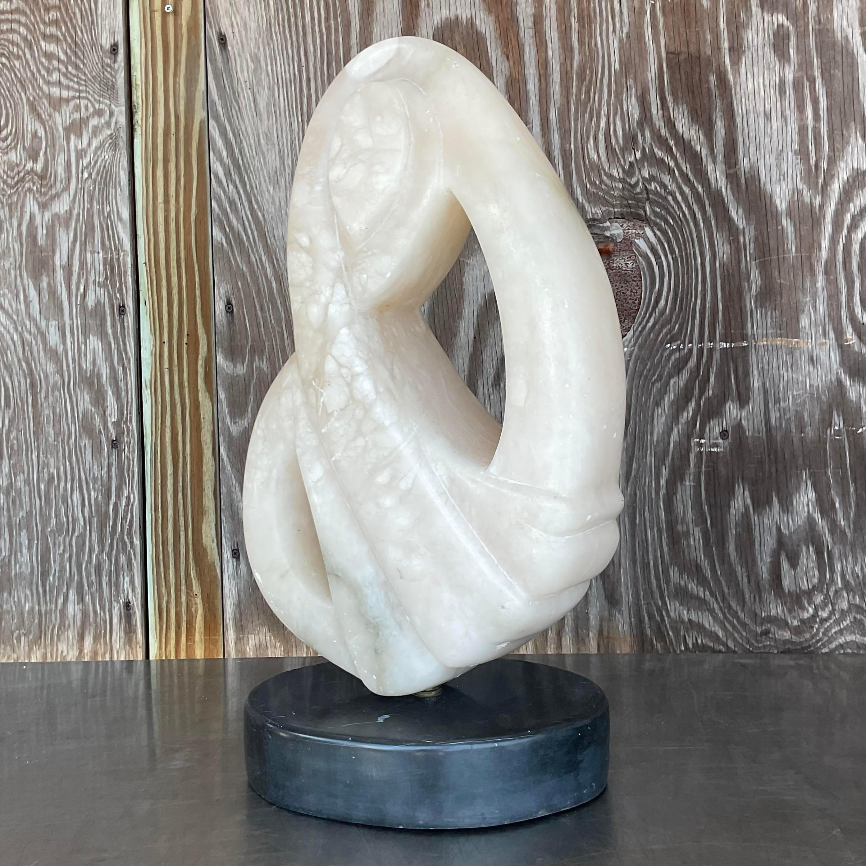 Pietra Scultura astratta in pietra intagliata vintage di Boho in vendita