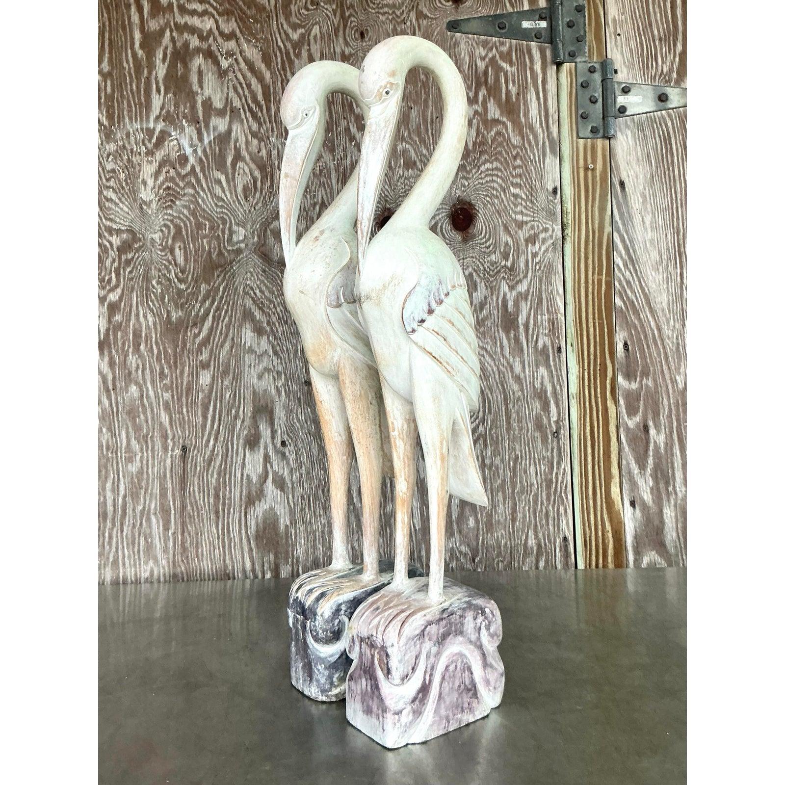 Statue di gru in legno intagliato vintage Boho - una coppia in vendita 2
