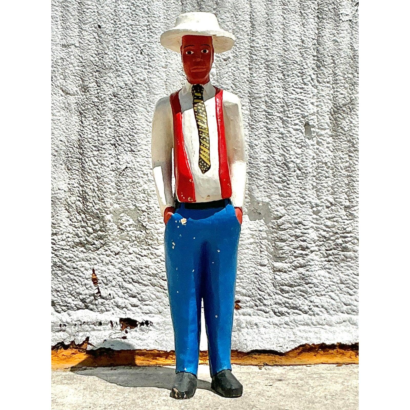 Americano Scultura cubana d'epoca in legno intagliato di Wood Wood in vendita