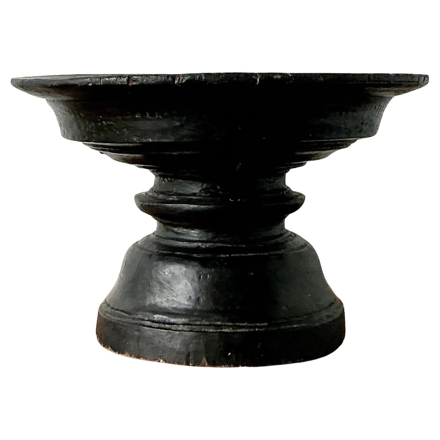 Ciotola decorativa con piedistallo in legno intagliato Boho Vintage