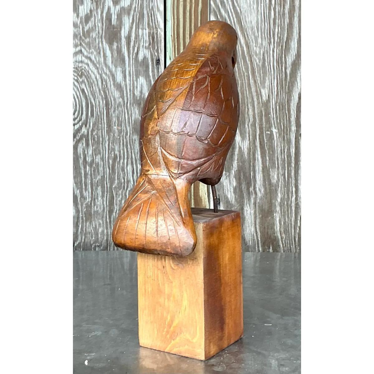 XX secolo Scultura d'aquila in legno intagliato in stile Boho Vintage in vendita
