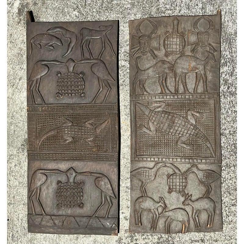 Rustique Panneaux Vintage Boho en bois sculpté - Une paire en vente