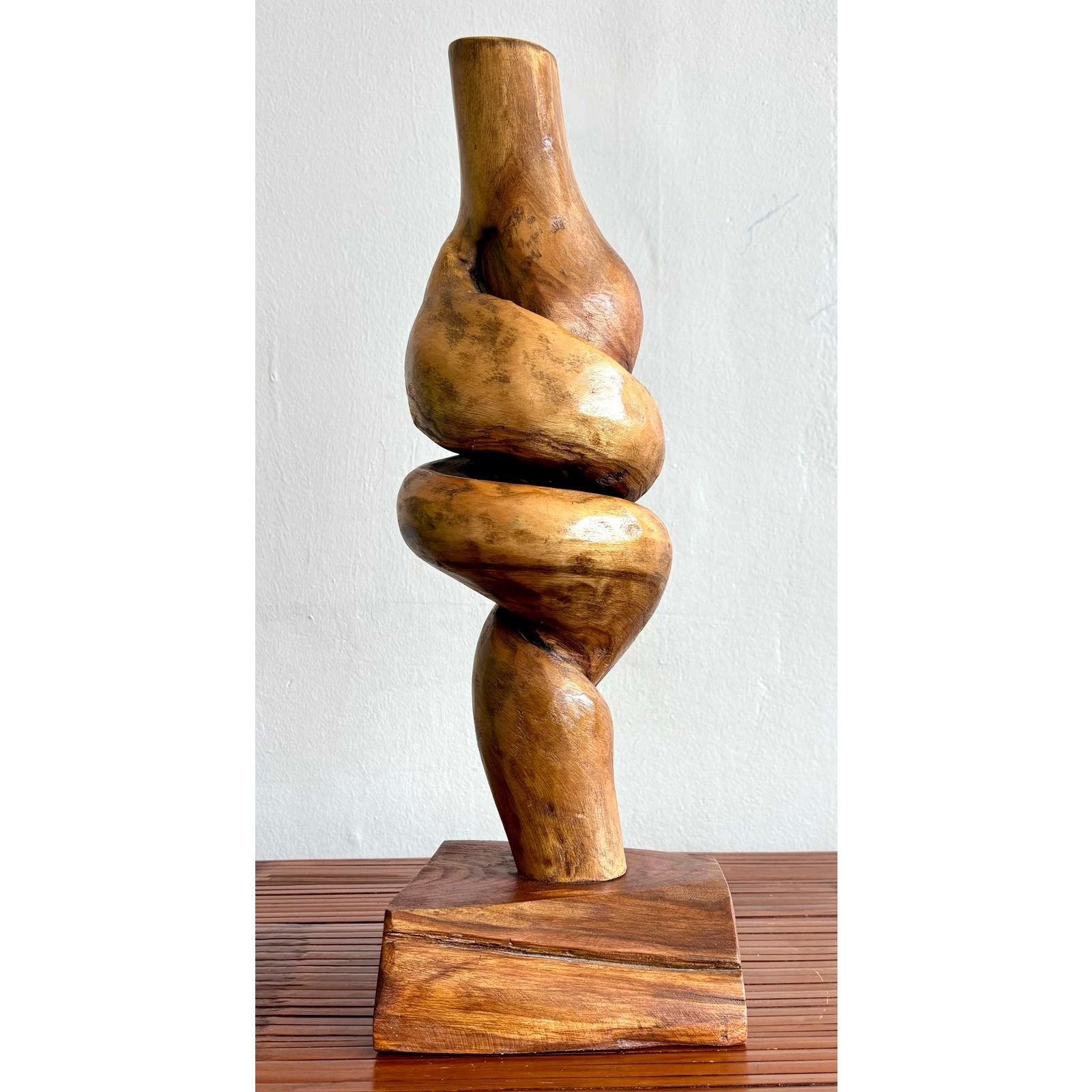 XX secolo Scultura vintage in legno intagliato di Boho Twist in vendita
