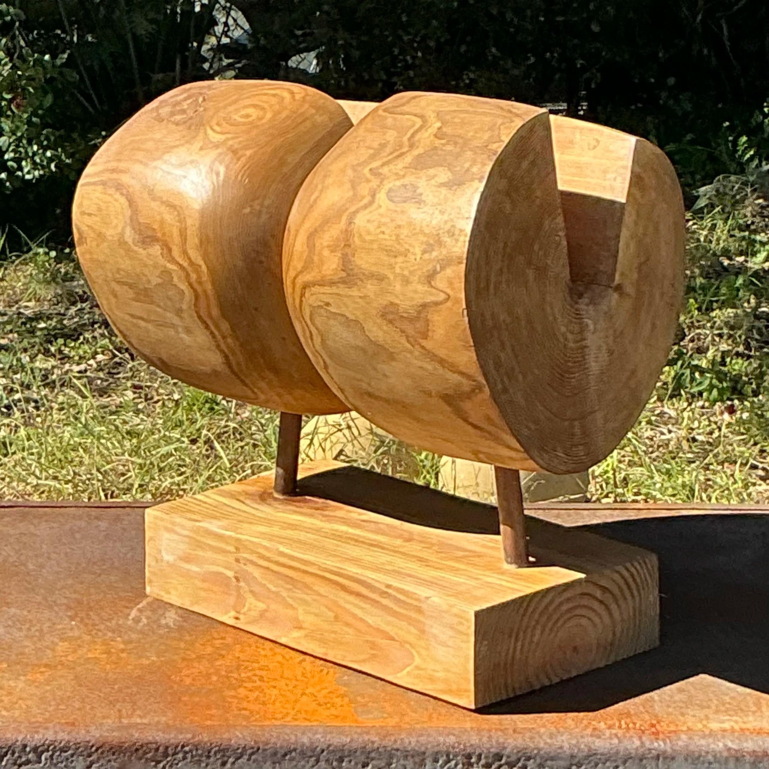 Legno Scultura astratta in legno a Z intagliata in stile bohémien vintage in vendita