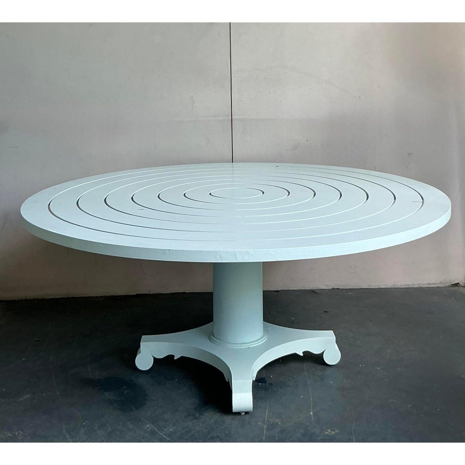 Américain Table de salle à manger vintage Boho en fonte d'aluminium d'après McKinnon and Harris en vente