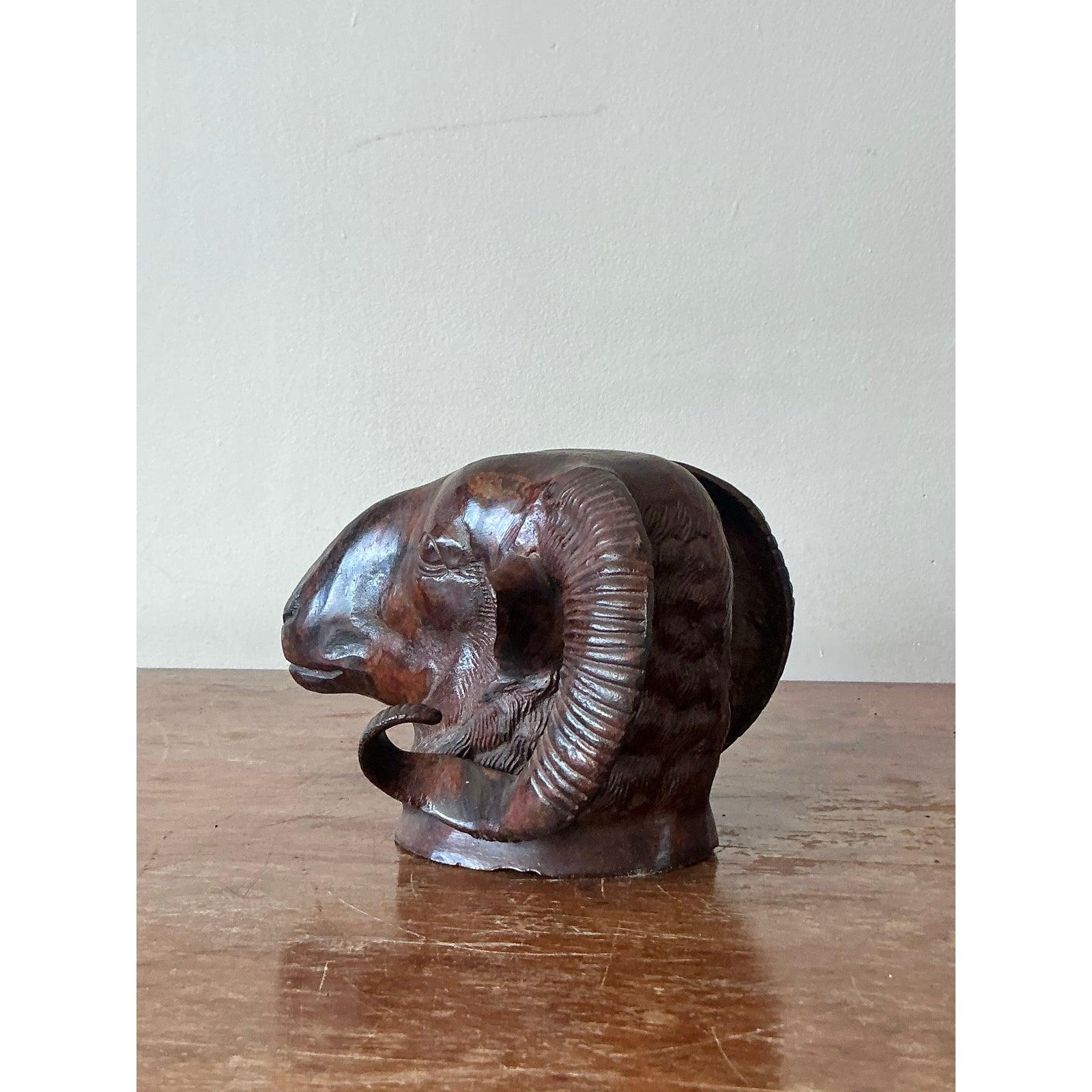 Testa di Rams in bronzo fuso vintage Boho in vendita 1