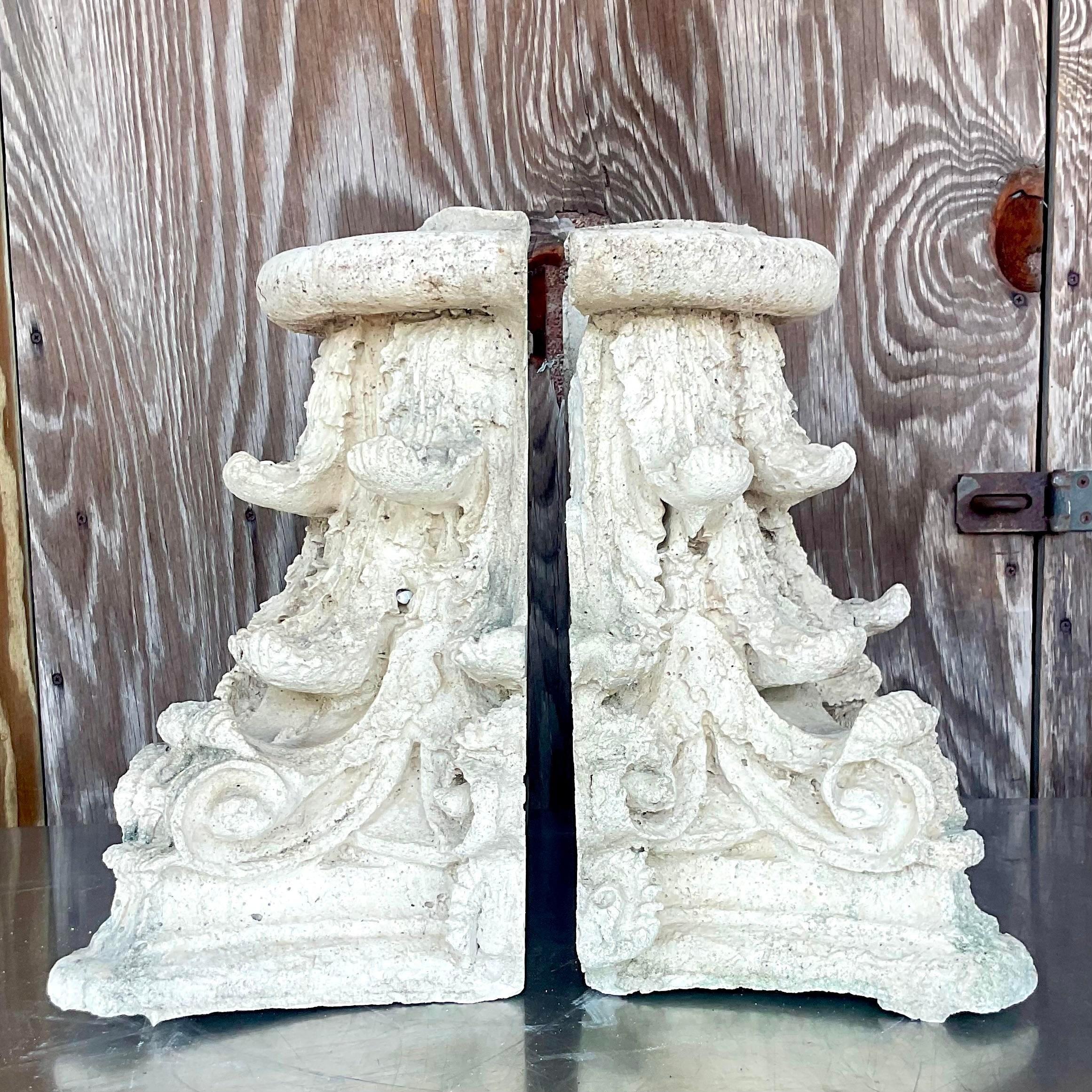 Vintage Boho Cast Concrete Corinthian Column Top In Good Condition For Sale In west palm beach, FL