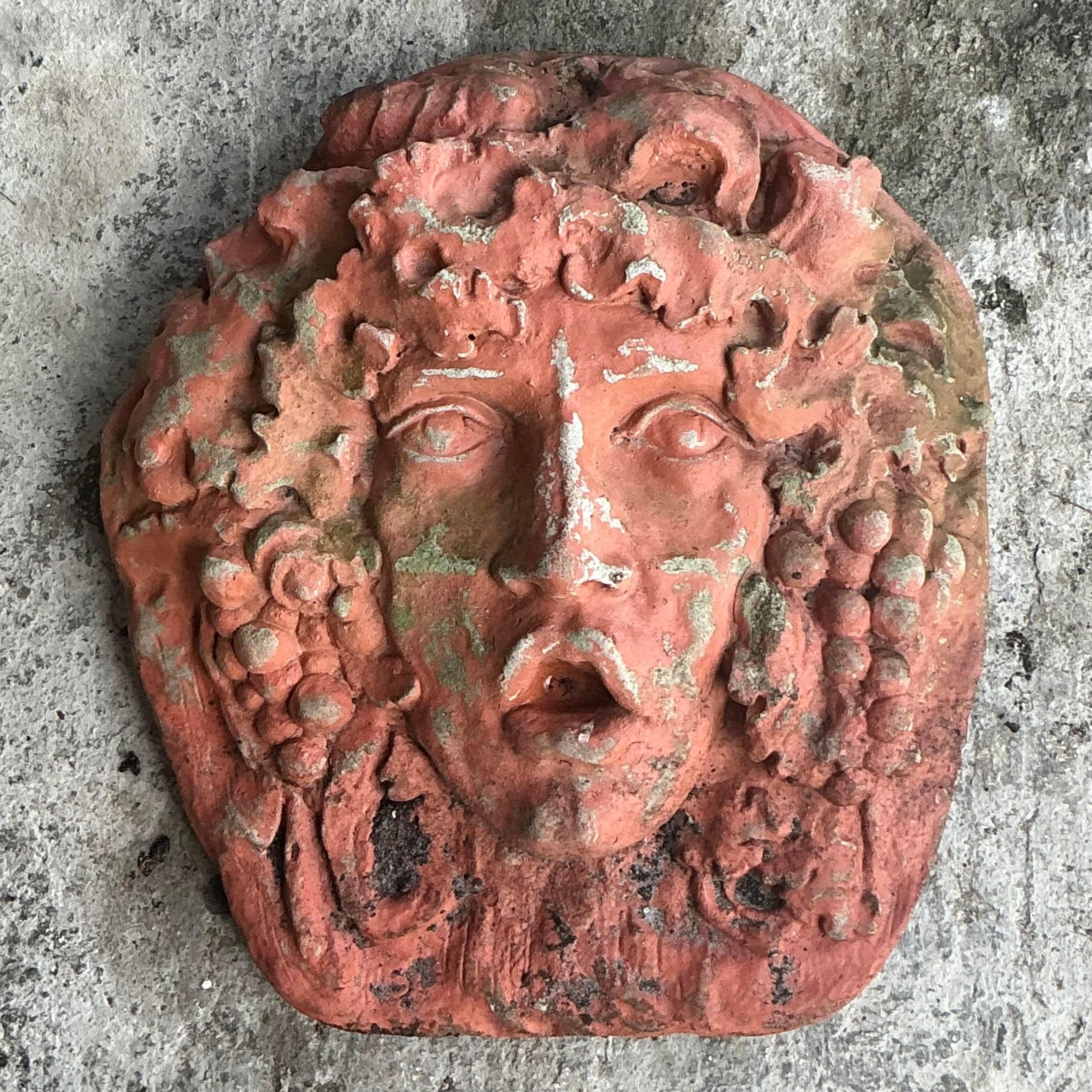 Scultura da parete in cemento fuso vintage Boho Goddess In condizioni buone in vendita a West Palm Beach, FL